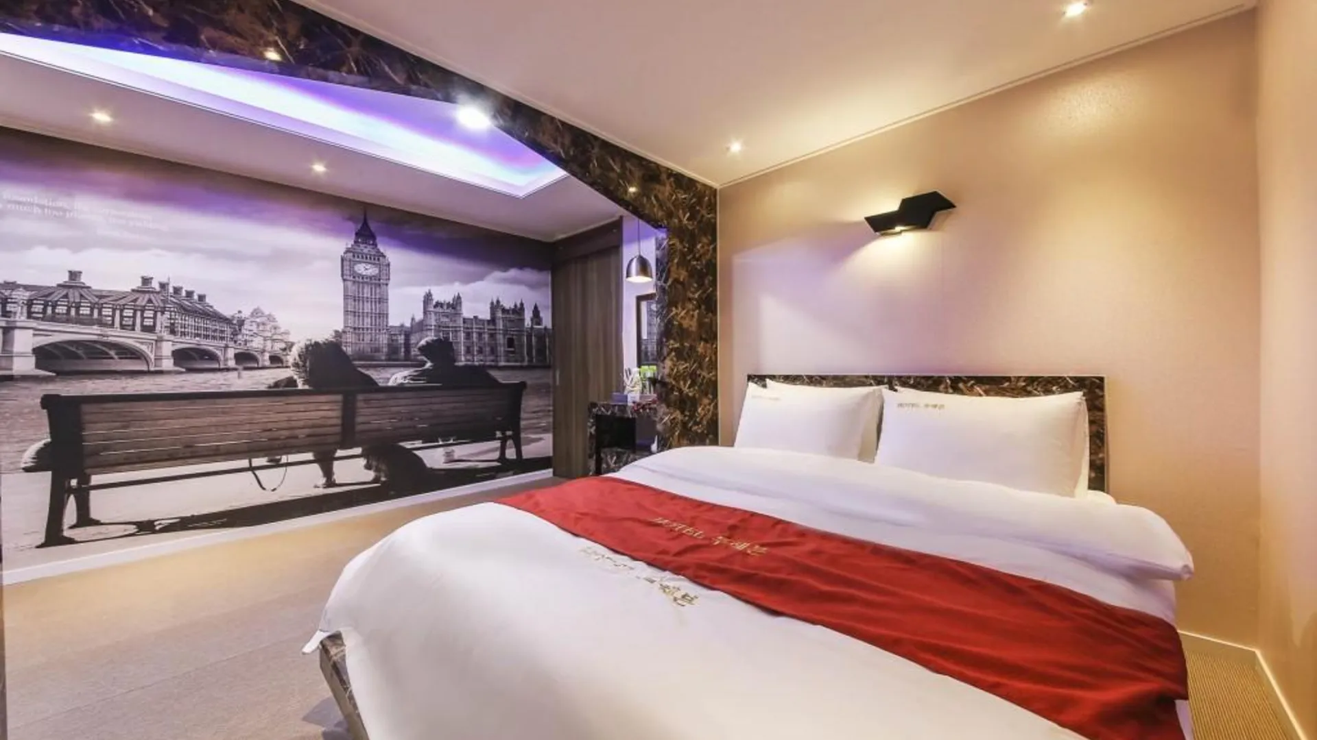 전주 전주 투헤븐호텔 호텔 스위트룸