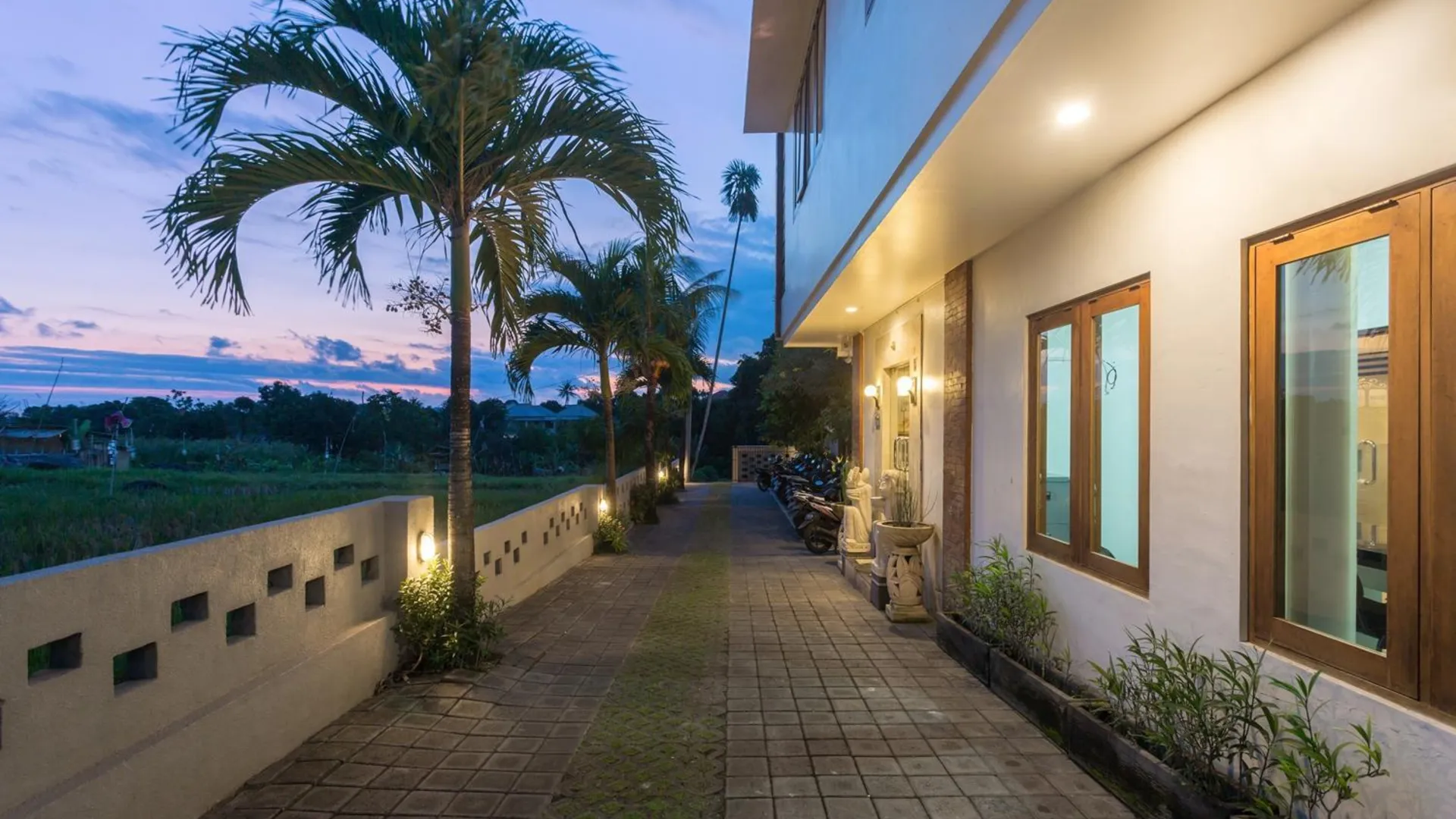 발리 스미냑의 아파트먼트 (20m², 침실 1개, 프라이빗 욕실 1개) 4성급 싱글룸 수영장