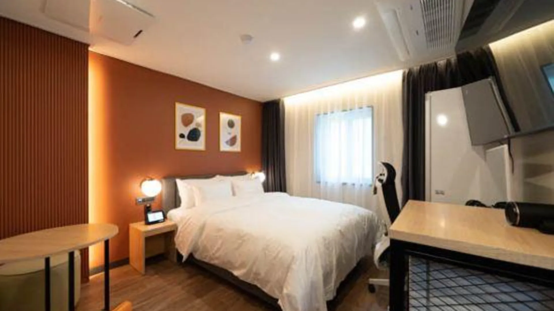 서울 화곡 브라운도트 강서구청점(무인) 1성급 호텔 객실