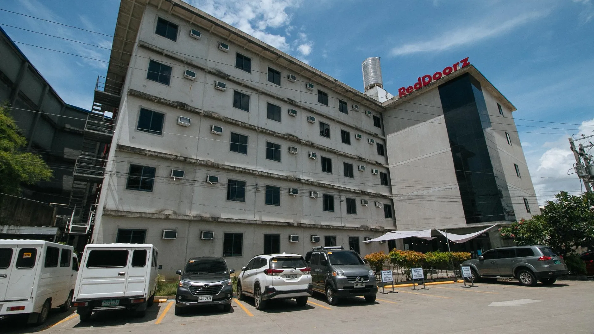 세부 레드도어즈 앳 인술라 스퀘어 만다우에 시티 1성급 호텔 객실