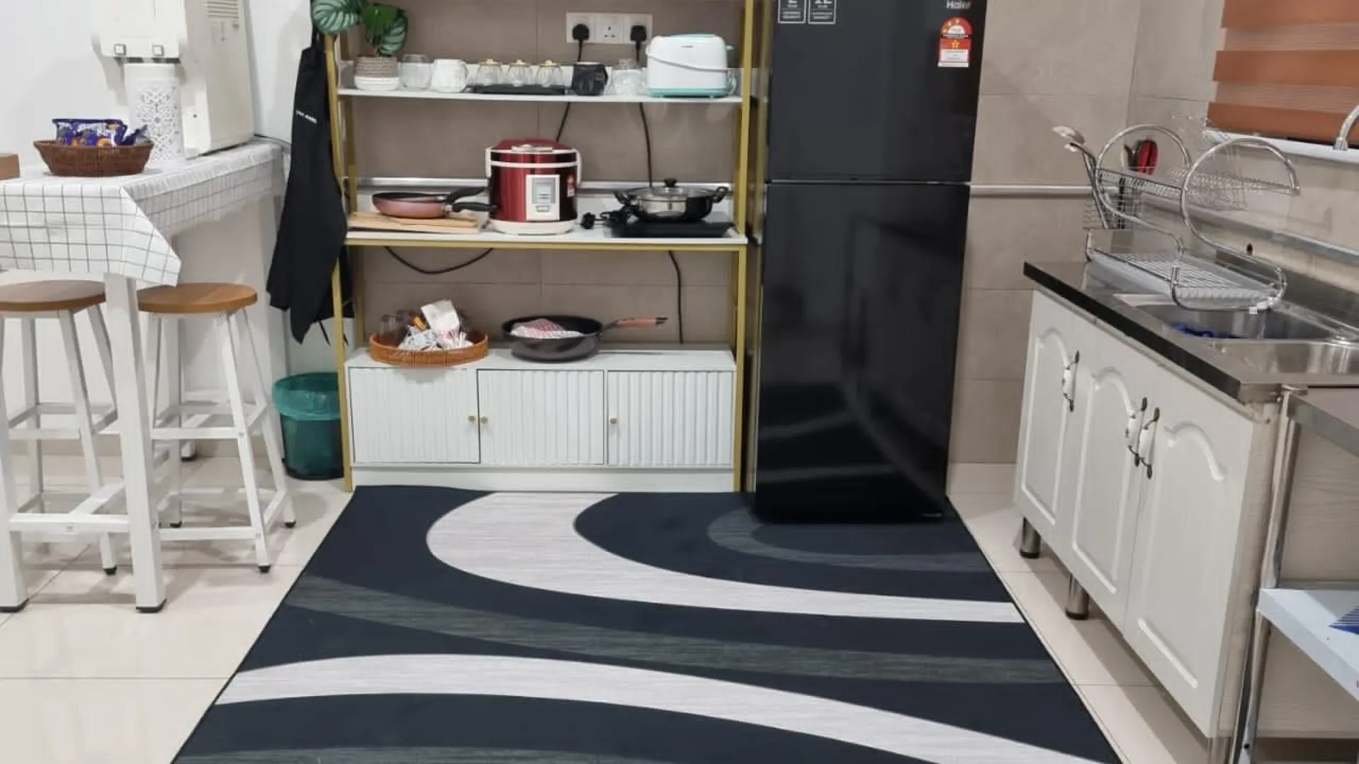 말라카 멜라카텡가의 프라이빗 하우스 (1000m², 침실 3개, 프라이빗 욕실 1개) 2성급 싱글룸 객실