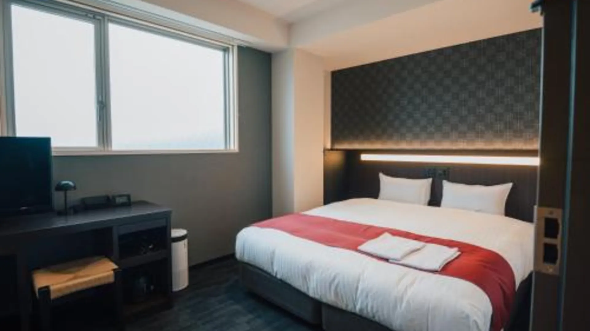 교토 칸세이 교토 하치조 3성급 호텔 스위트룸