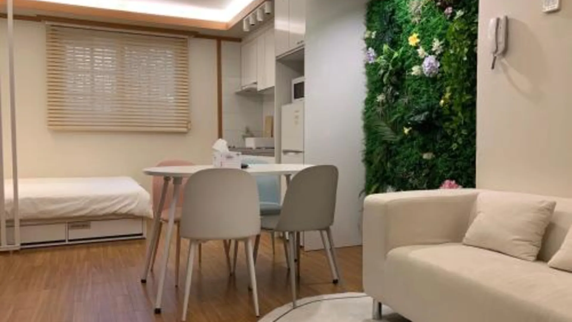 서울 신촌의 프라이빗 하우스 (m², 침실 1개, 프라이빗 욕실 1개) 4성급 게스트하우스 부대시설