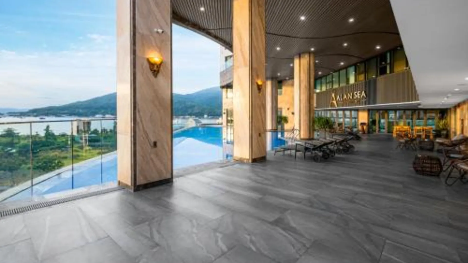 다낭 알란씨 호텔 5성급 호텔 외관