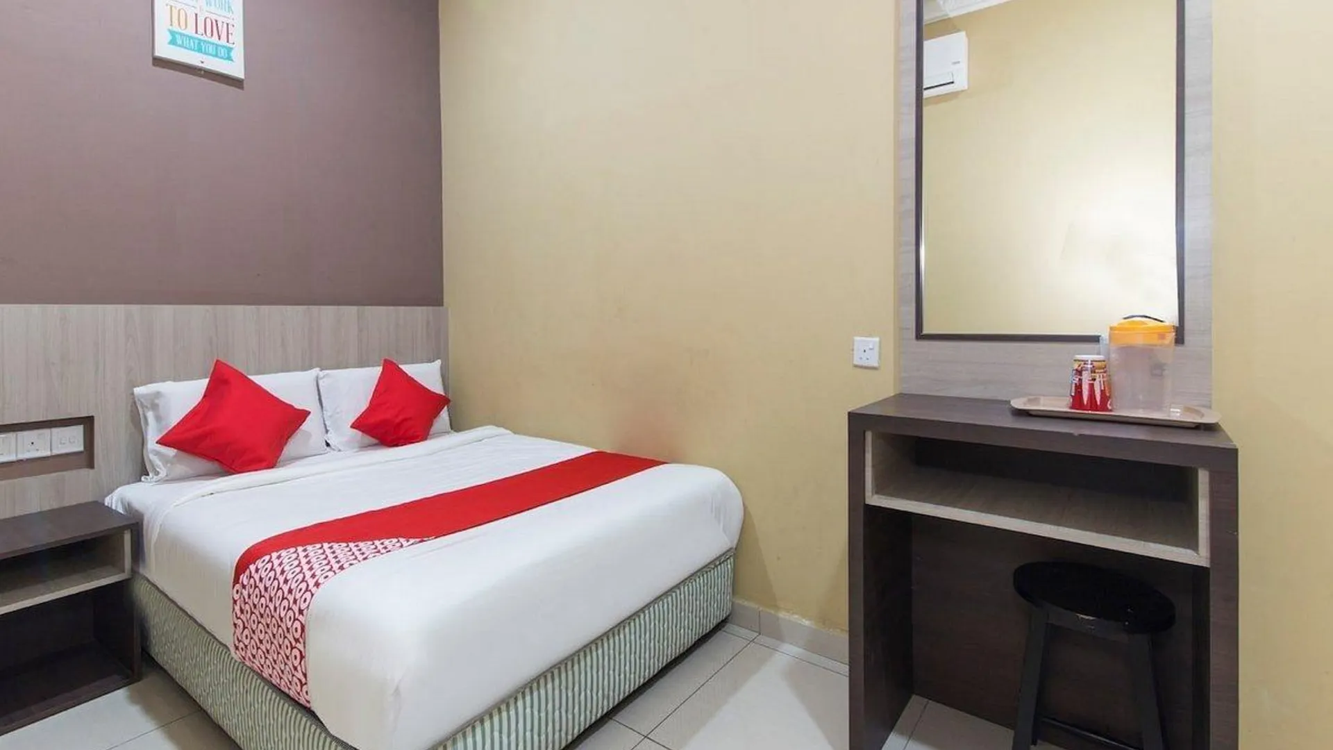 멩글렘부 Silibin Times Inn Hotel 2성급 호텔 객실