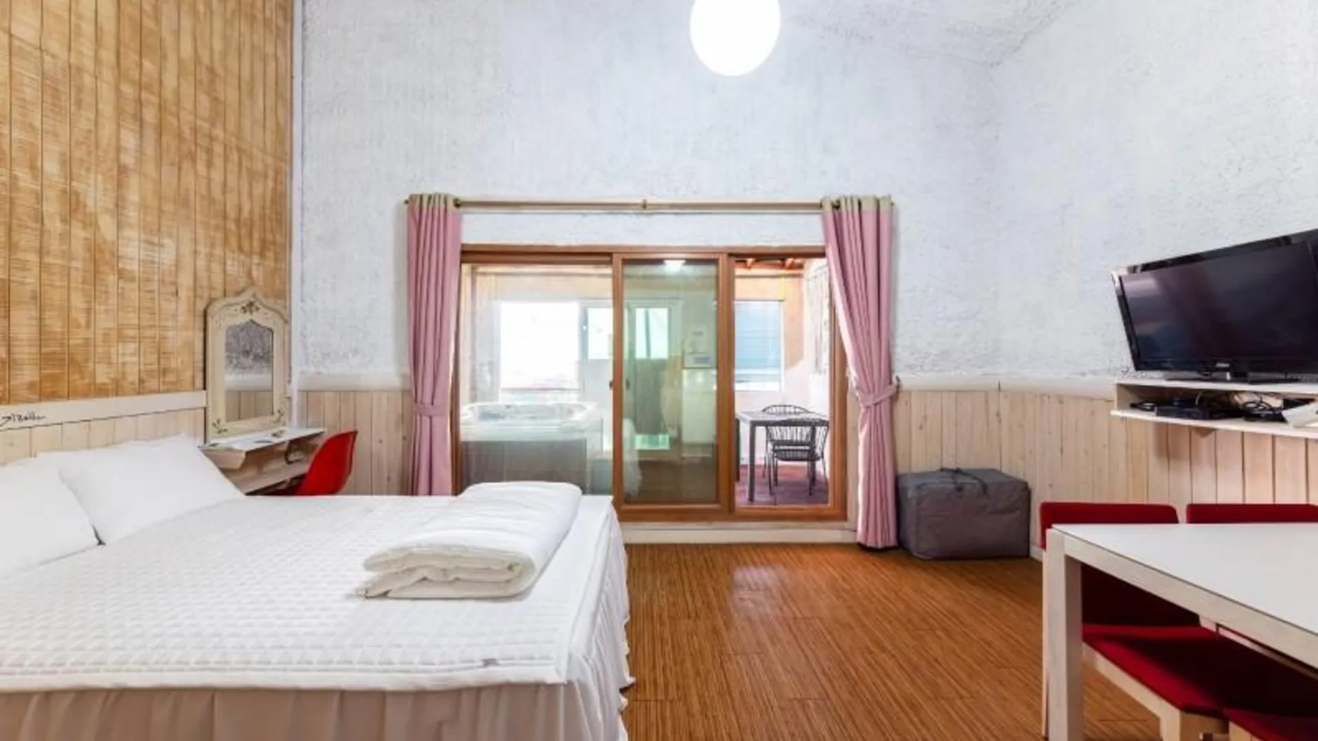 하동 하동 세번째밤 펜션 2성급 게스트하우스 스위트룸