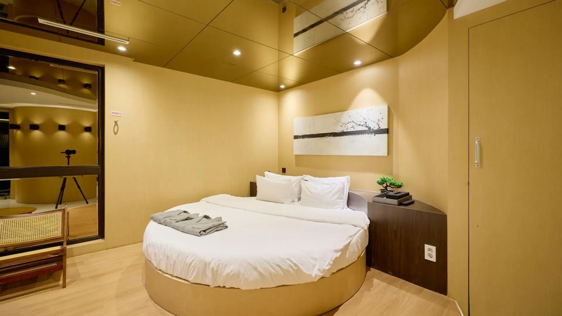 서울 왕십리 컬리넌 호텔 앤 스파  2성급 호텔 수영장