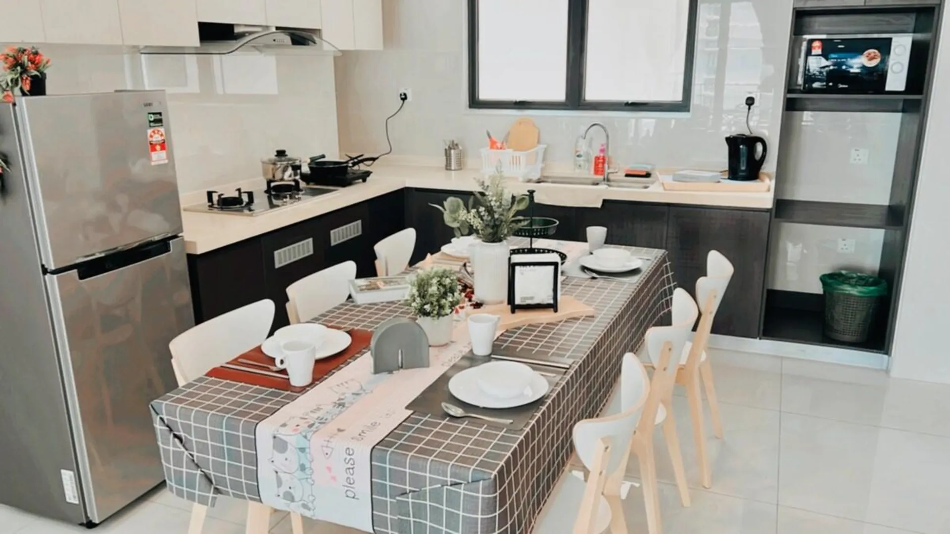 조호바루 / 조호르바루 당가베이의 프라이빗 하우스 (100m², 침실 3개, 프라이빗 욕실 3개) 3성급 싱글룸 레스토랑