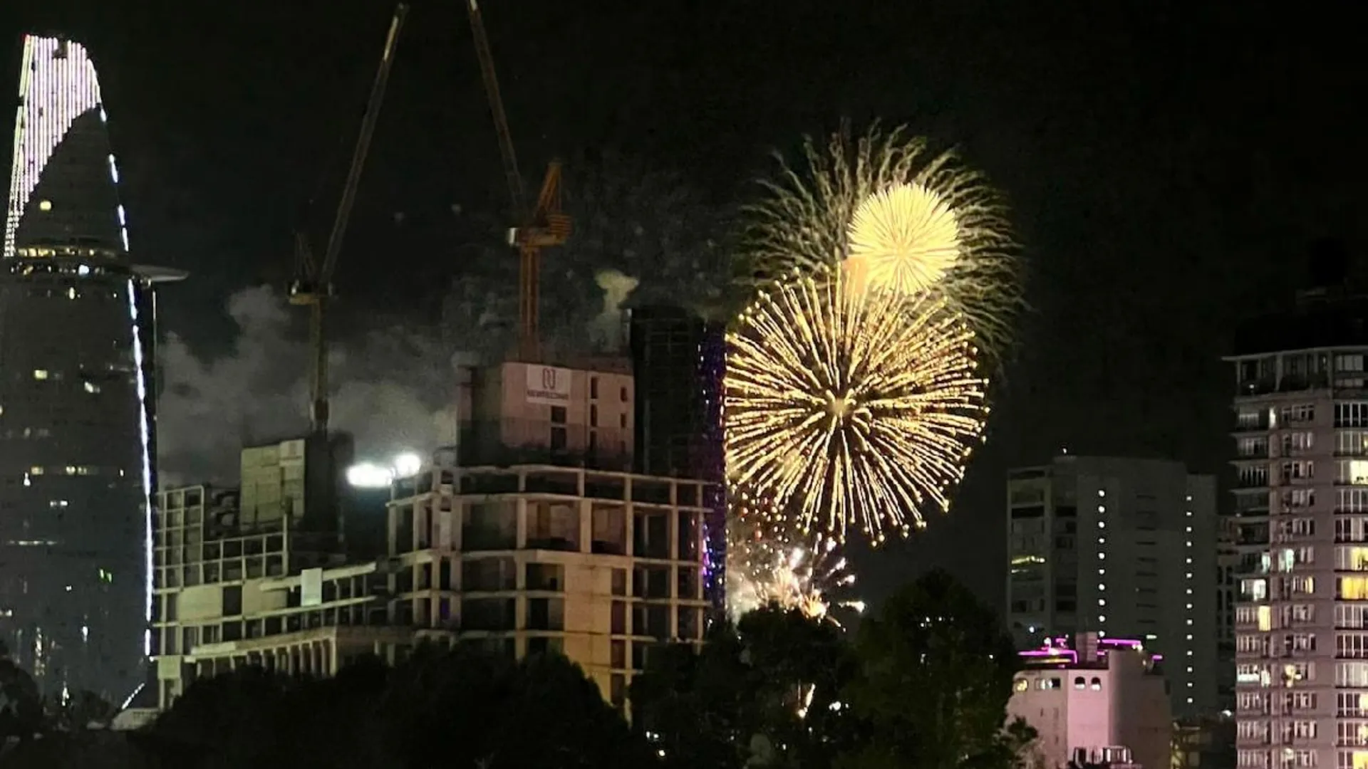 호치민 1군의 프라이빗 하우스 (m², 침실 1개, 프라이빗 욕실 1개) 2성급 싱글룸 전망