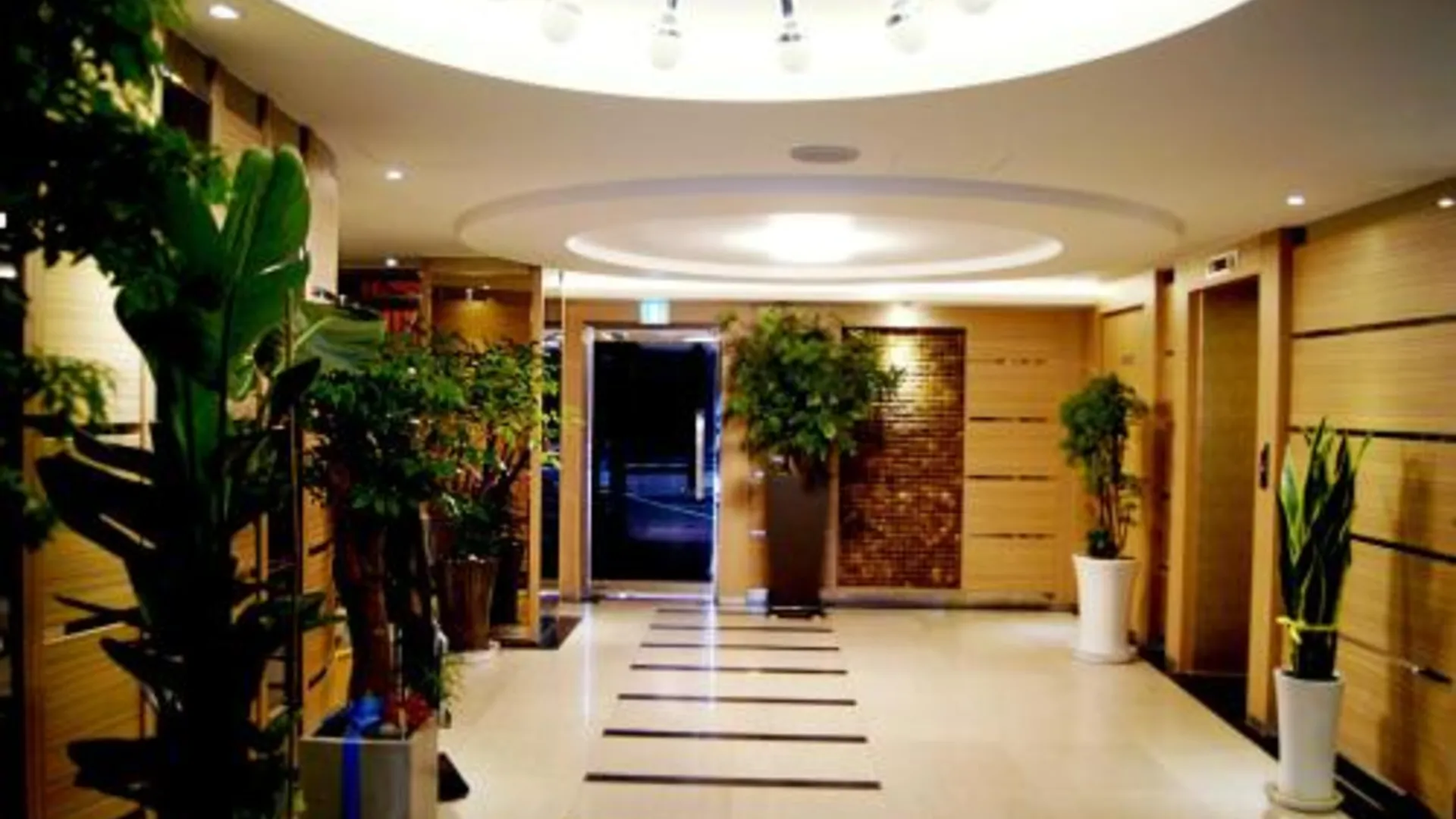 서울 프린세스 호텔 2성급 호텔 로비