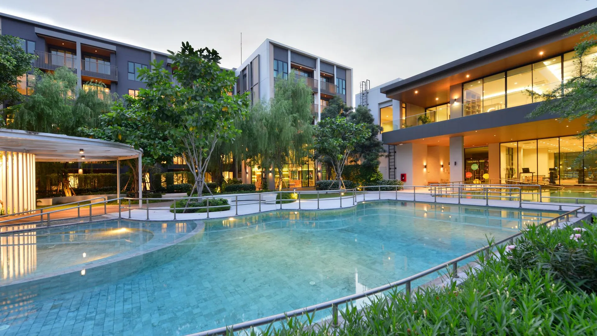 방콕 센스 호텔 4성급 호텔 외관