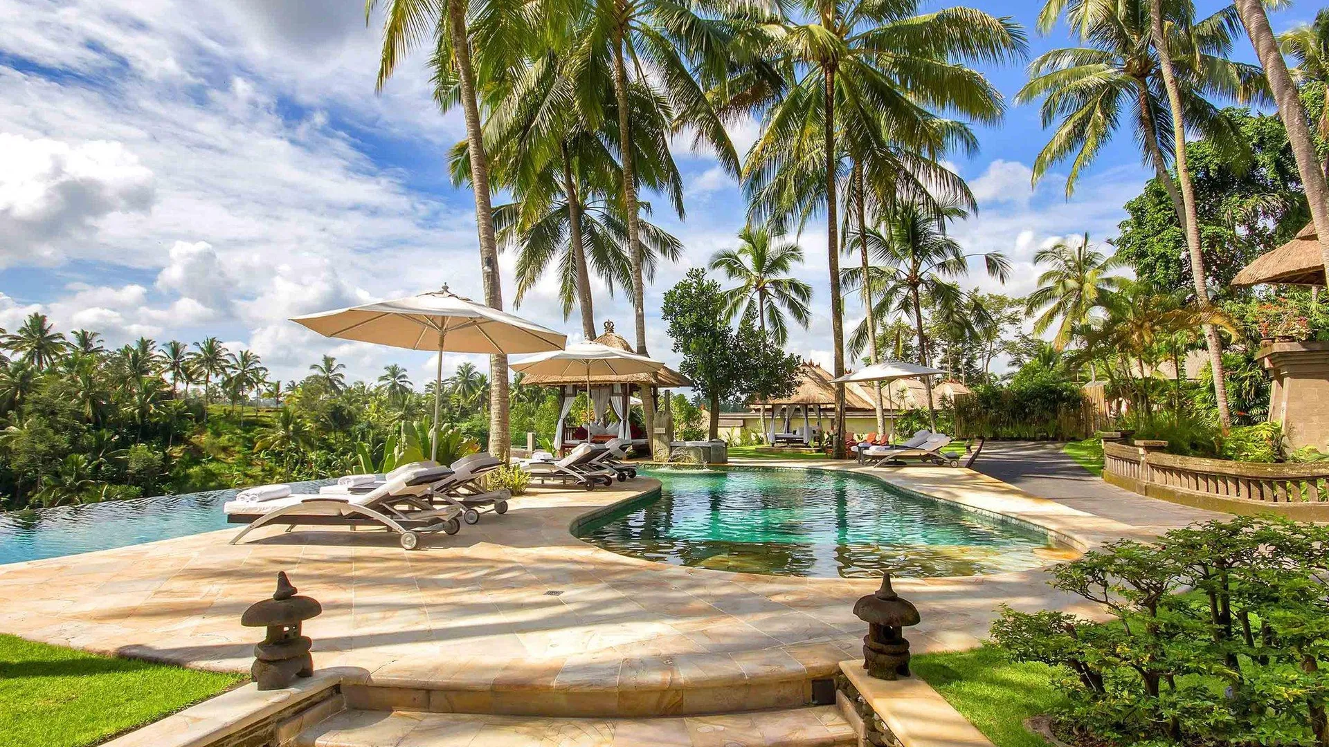 발리 바이스로이 발리 5성급 호텔 로비