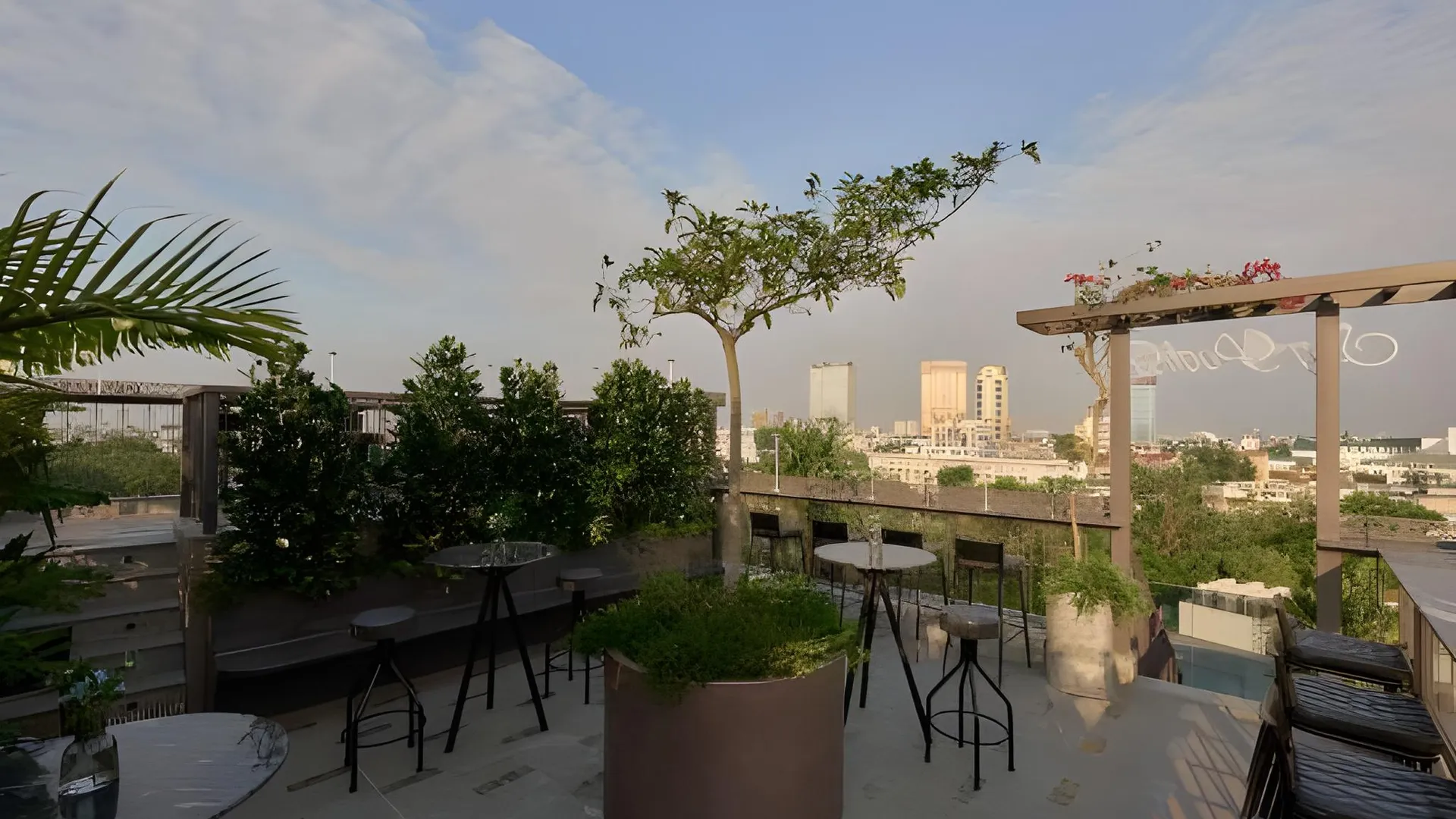 하노이 라 시에스타 프리미엄 레이크사이드 5성급 호텔 객실