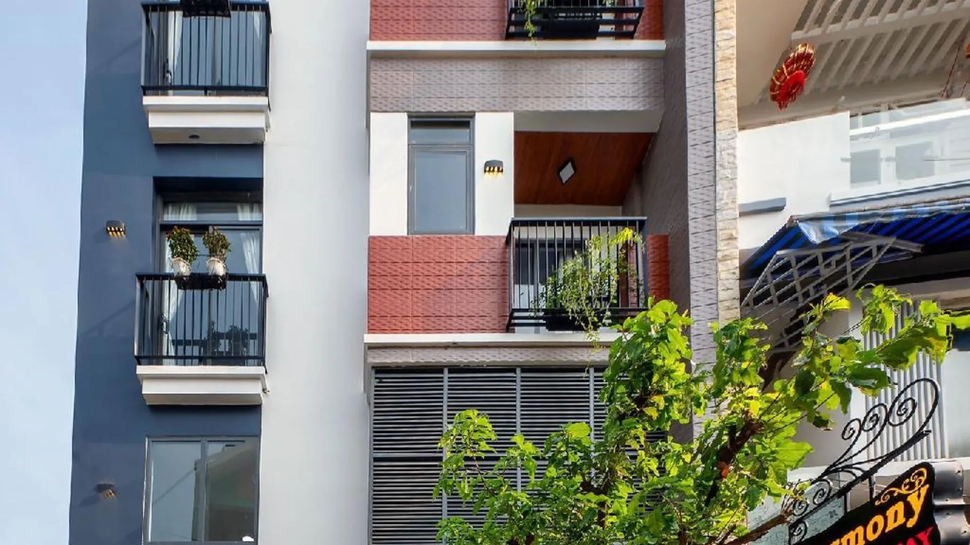 다낭 하이쩌우의 아파트먼트 (570m², 침실 18개, 프라이빗 욕실 18개) 4성급 게스트하우스 객실