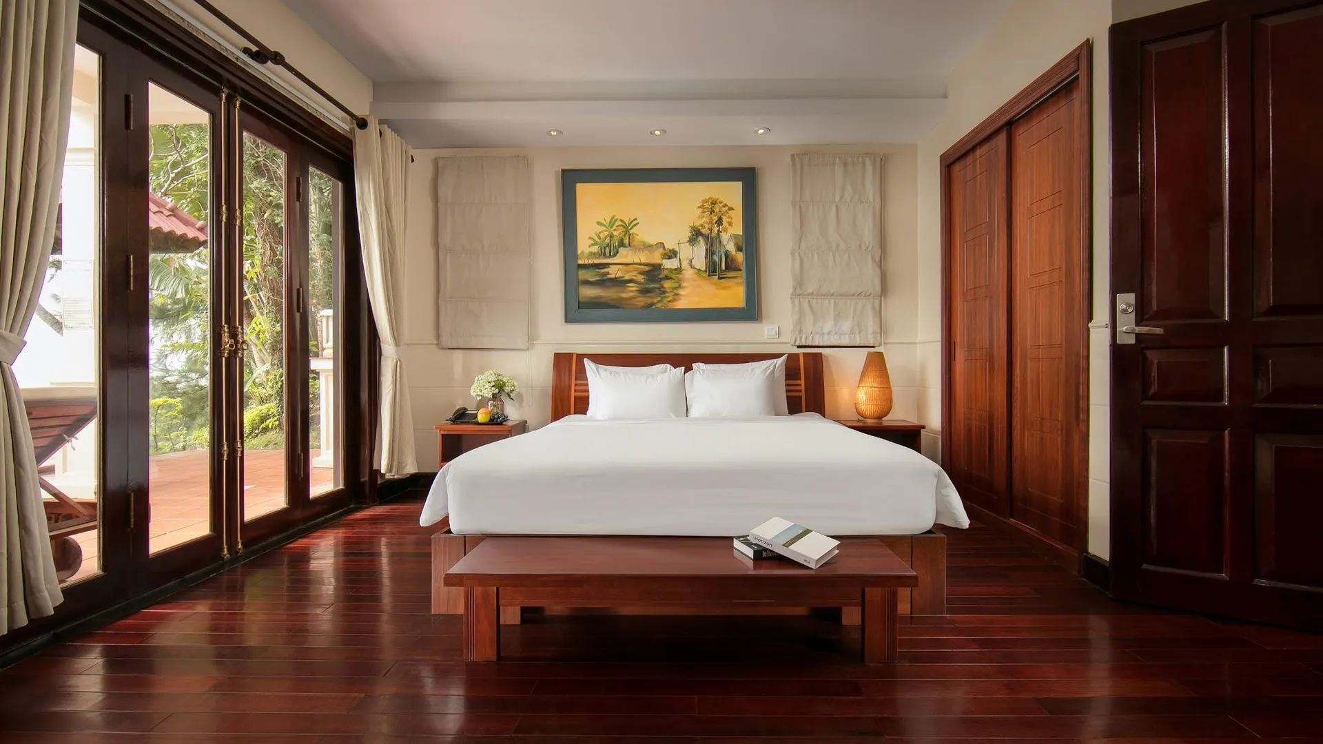 다낭 손 트라 리조트 앤 스파 다낭 4성급 호텔 스위트룸