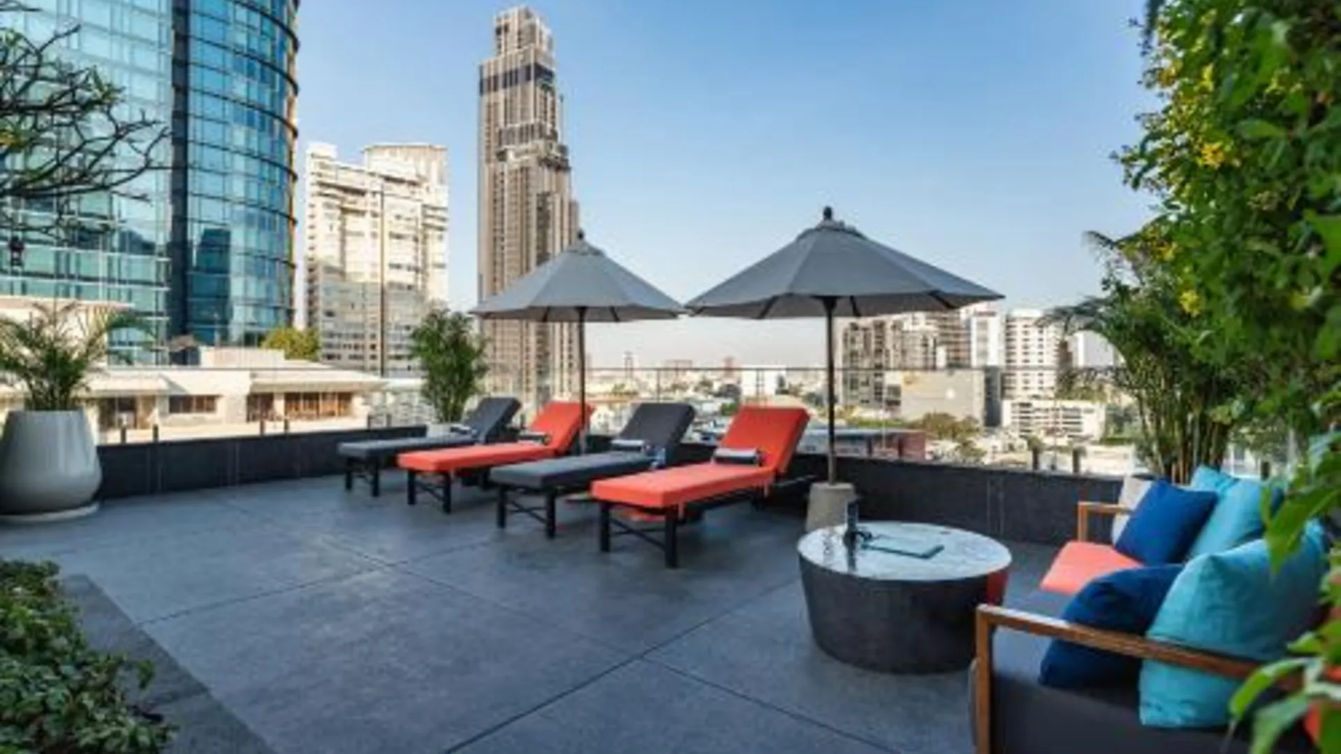 방콕 무 방콕, 스몰 럭셔리 호텔 오브 더 월드 5성급 호텔 외관