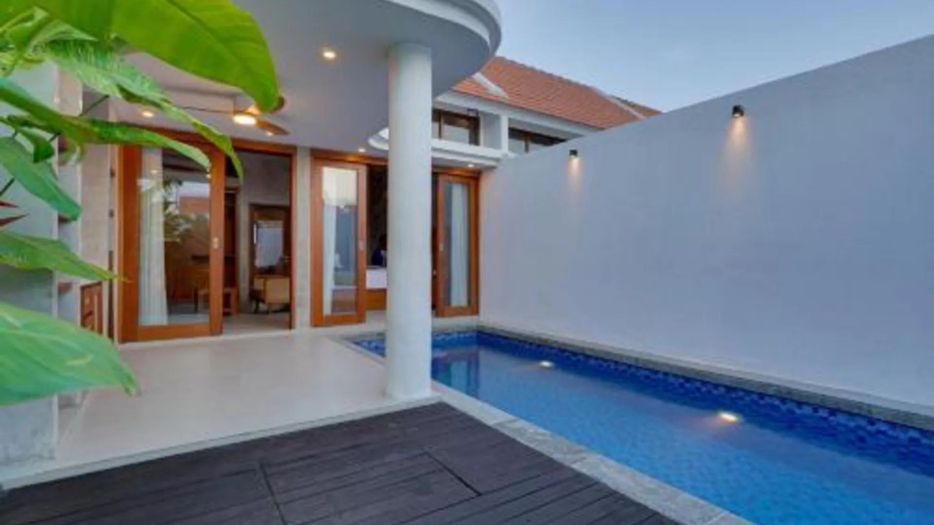 발리 Elegant 1BR Villa Jasmine LaLuxe A11 Sanur 4성급 싱글룸 로비