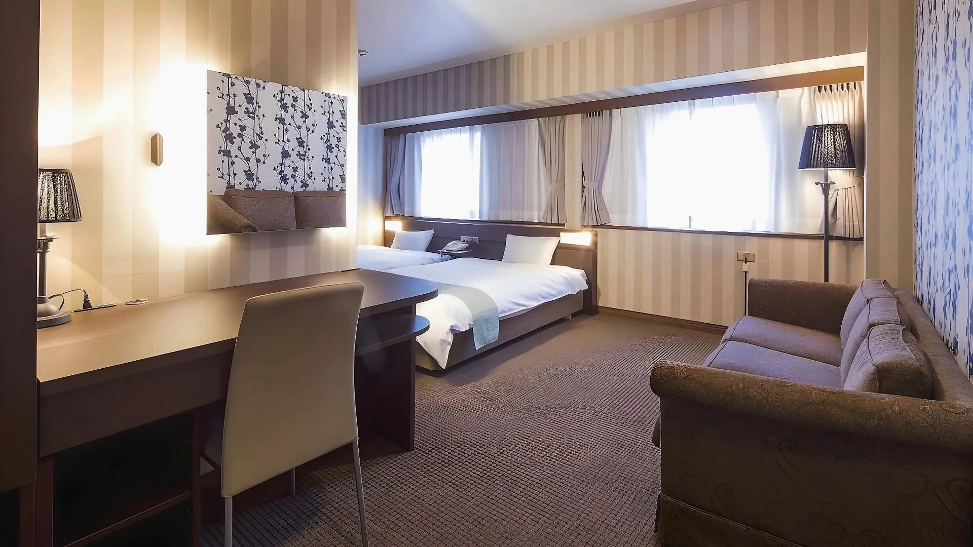 오사카 New Osaka Hotel 3성급 호텔 스위트룸