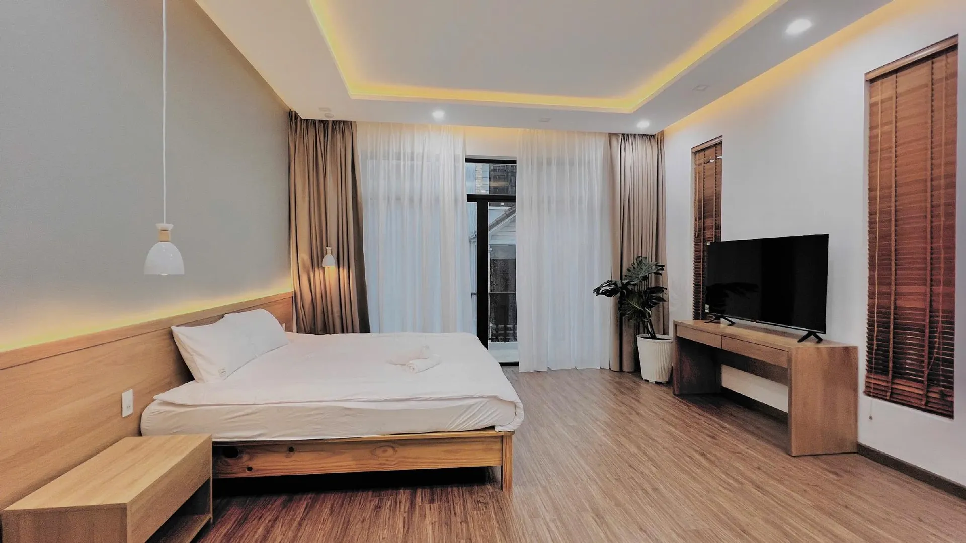 다낭 푸옥미의 프라이빗 하우스 (150m², 침실 5개, 프라이빗 욕실 4개) 4성급 싱글룸 스위트룸