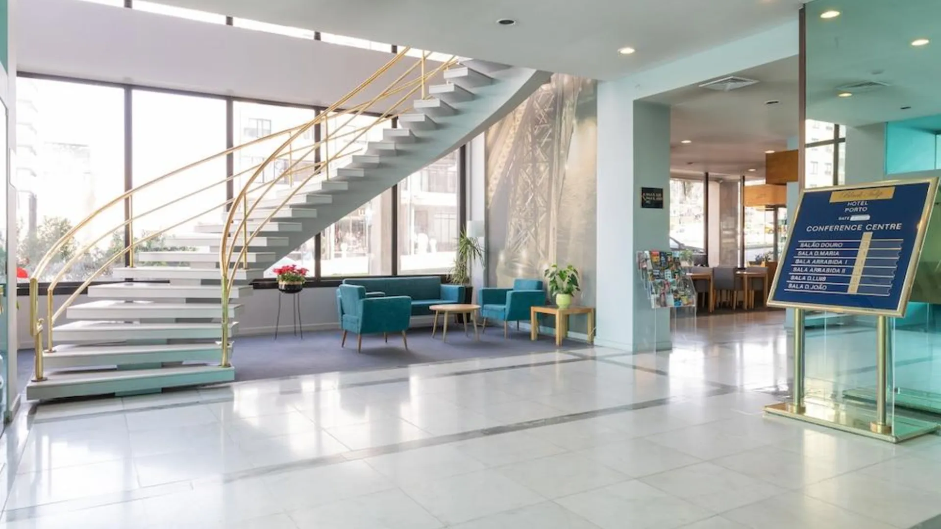 빌라 노바 드 가이아 호텔 블랙 튤립 - 포르투 가이아 4성급 호텔 객실