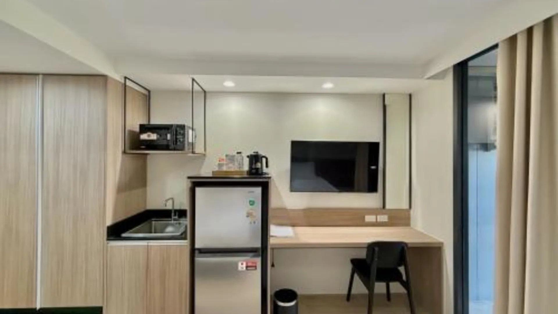 방콕 랑싯 레지던스 앤 호텔 3성급 호텔 레스토랑