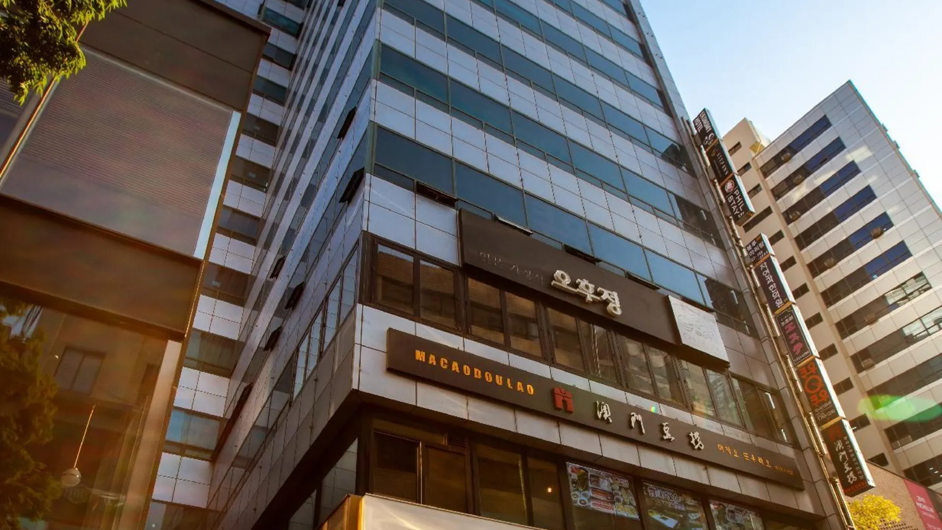 서울 스텝 인 명동 1호점 2성급 호텔 객실