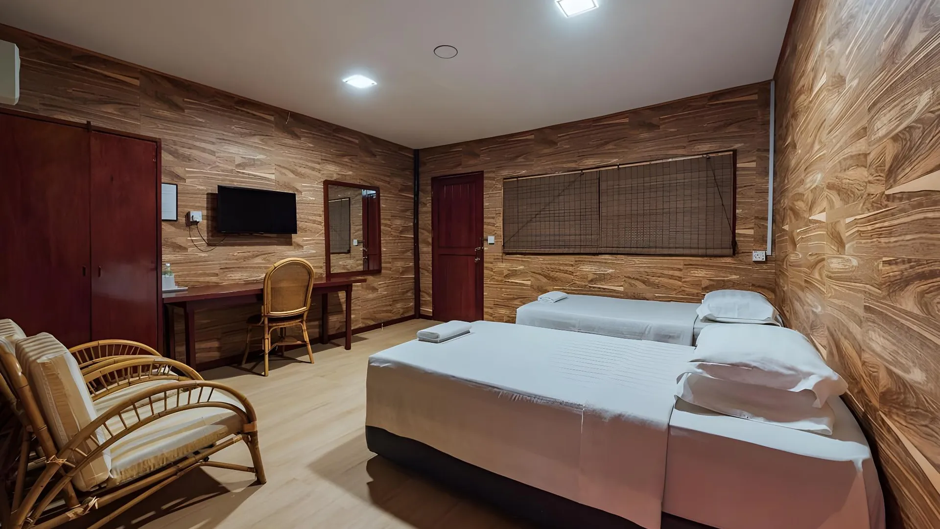 셈포르나 드래곤 인 플로팅 리조트 1성급 호텔 스위트룸