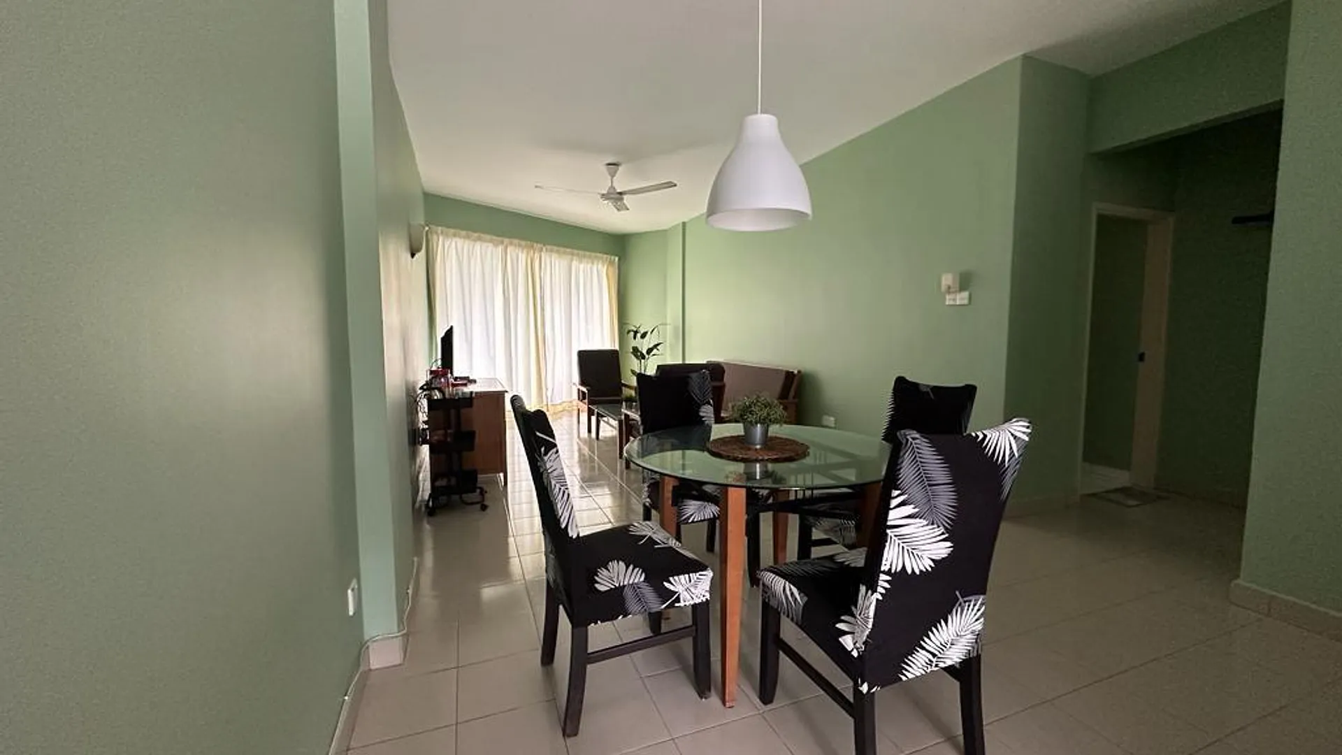 포트 딕슨 시 루사의 아파트먼트 (922m², 침실 2개, 프라이빗 욕실 2개) 3성급 싱글룸 외관