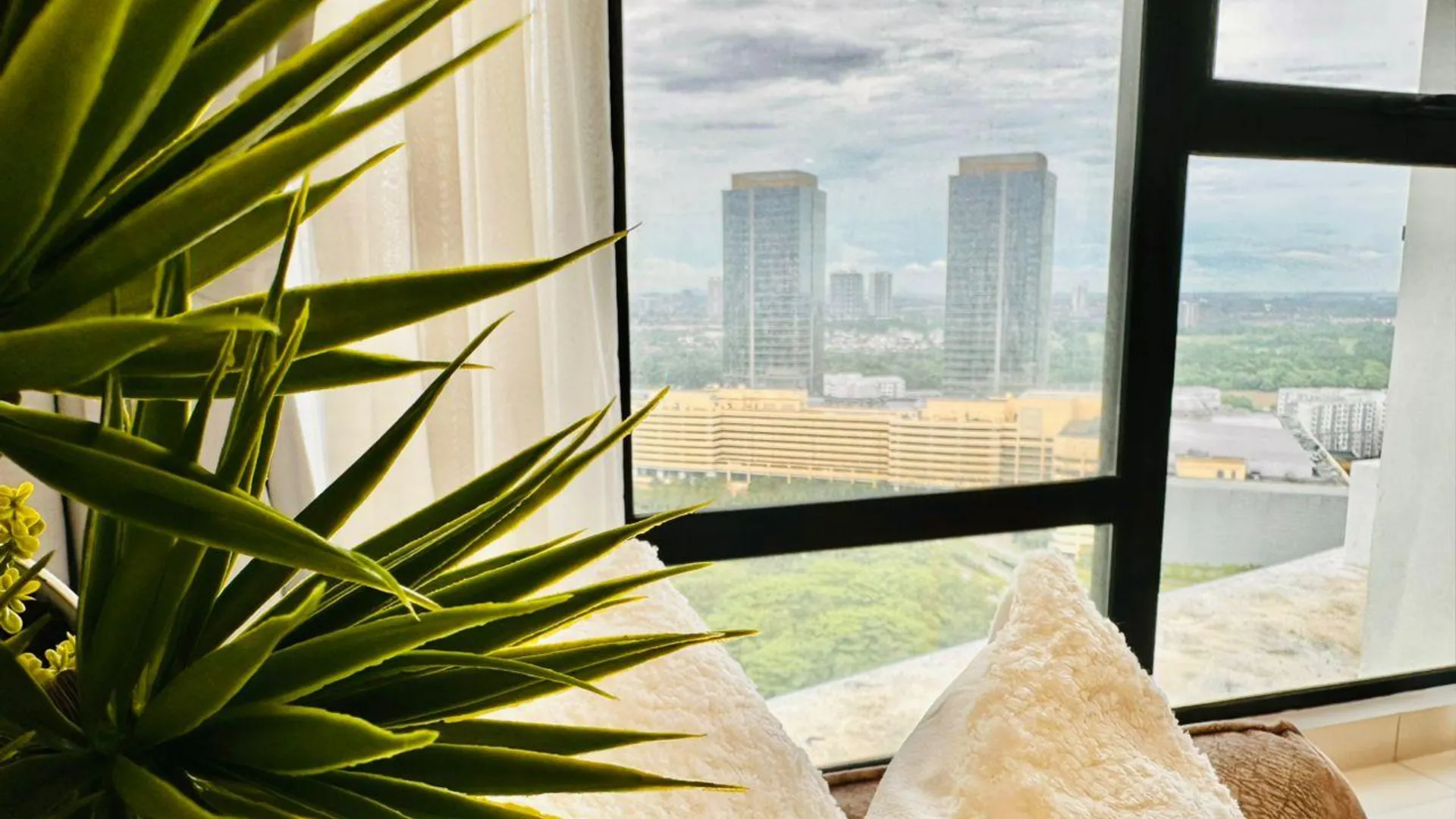 조호바루 / 조호르바루 수투랑바루의 아파트먼트 (110m², 침실 3개, 프라이빗 욕실 2개) 3성급 싱글룸 로비