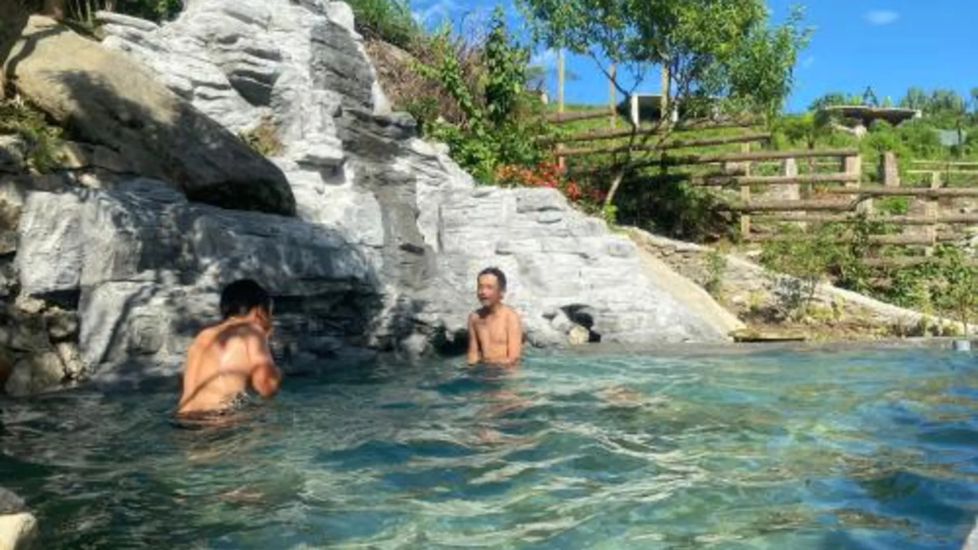 사파 Peace Home 4성급 게스트하우스 레스토랑