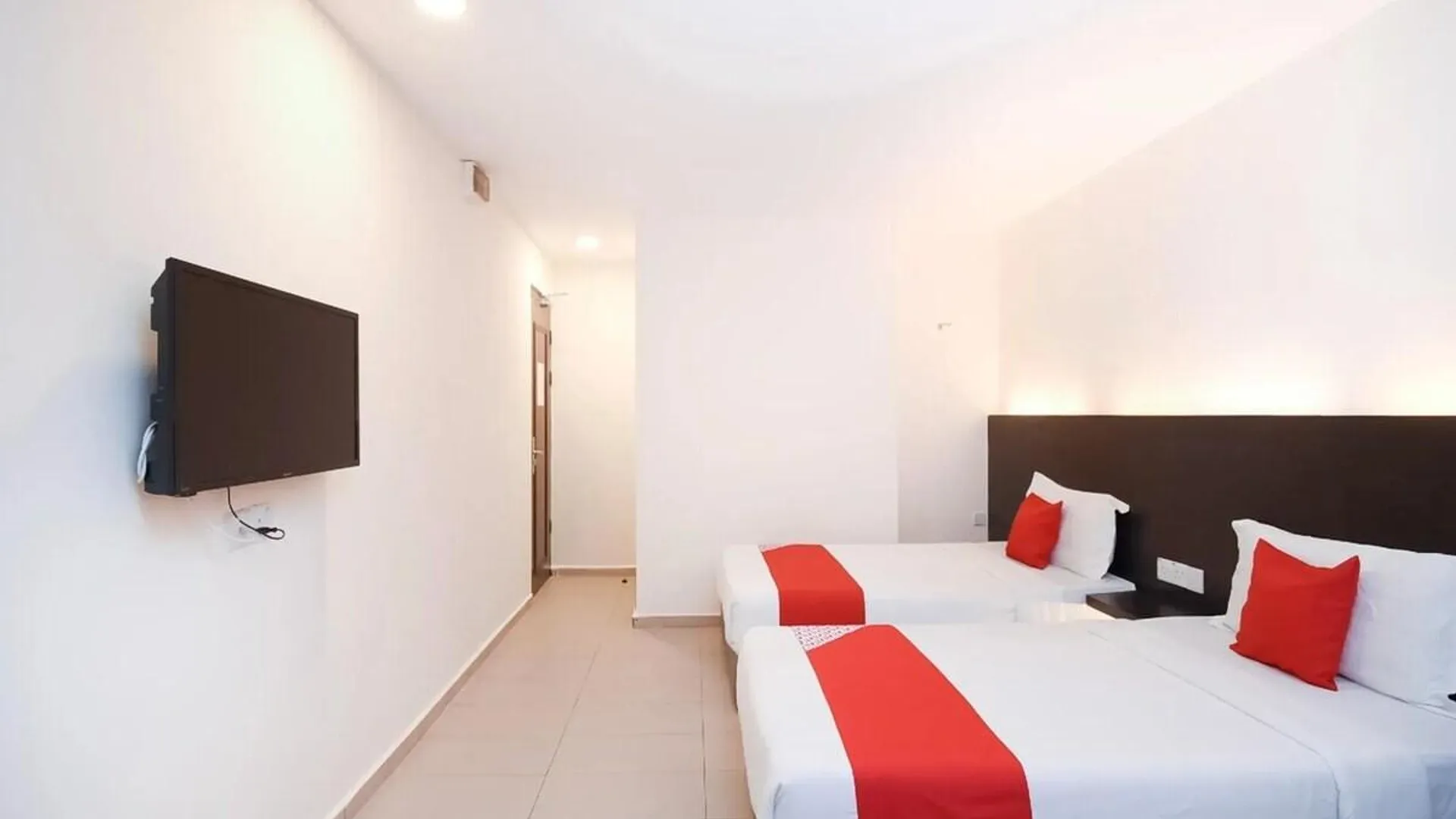 미리 커머셜 센터의 프라이빗 하우스 (m², 침실 1개, 프라이빗 욕실 1개) 2성급 싱글룸 수영장