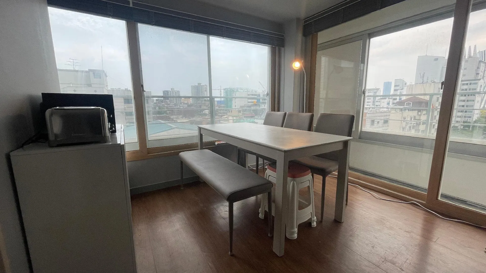 서울 케이 웨이브 게스트하우스 5성급 호텔 로비