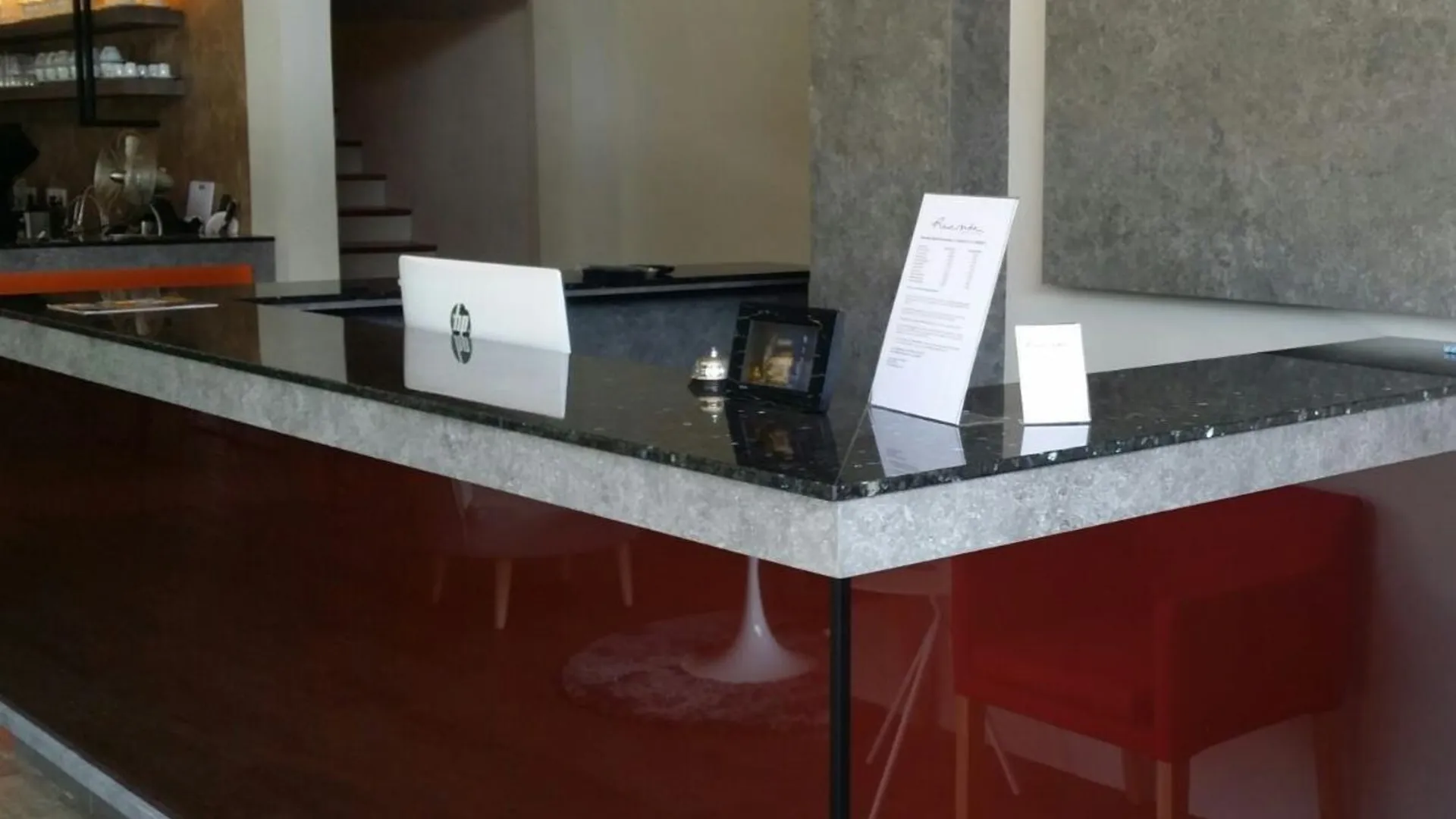 쿠안탄 리버사이드 부티크 호텔 2성급 호텔 레스토랑