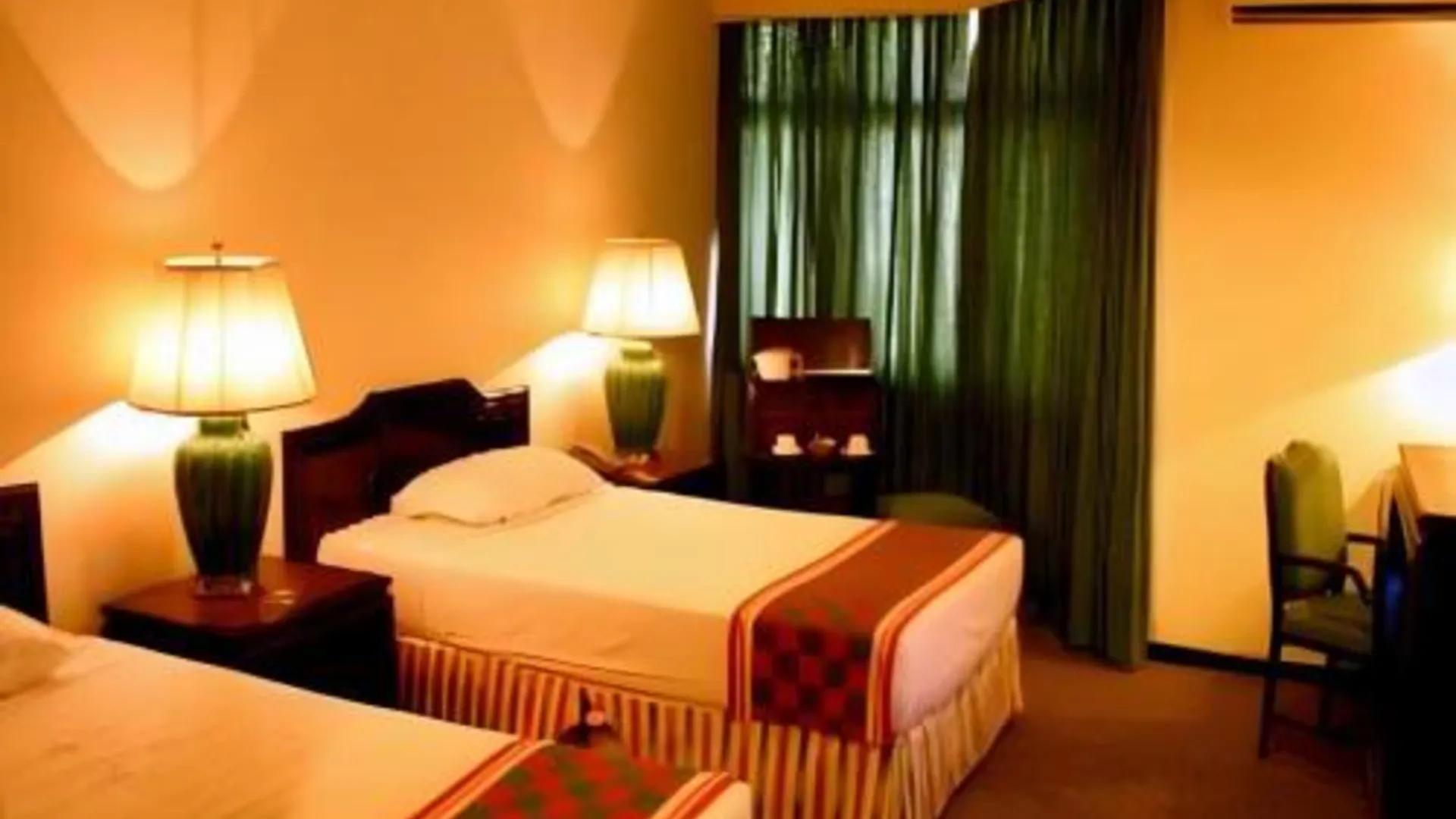 쿠알라 리피스 호텔 센터포인트 2성급 호텔 스위트룸