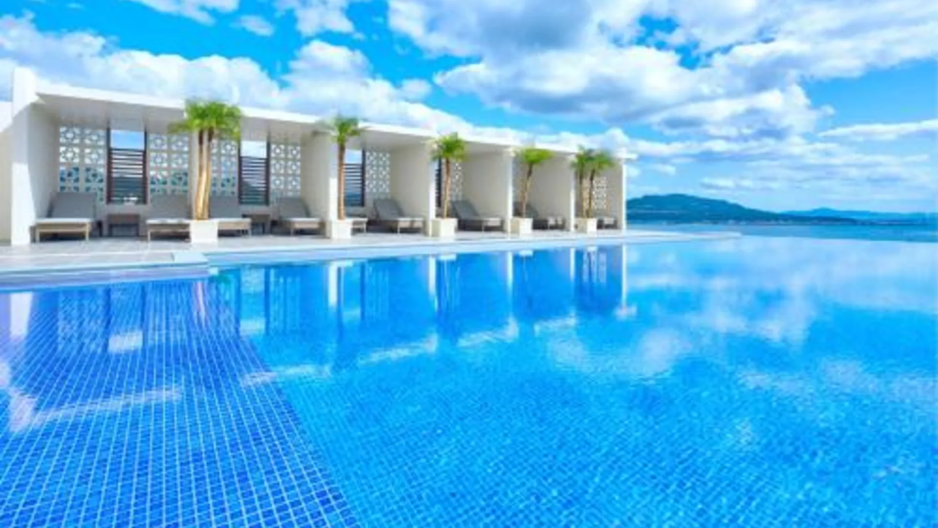 오키나와 본섬 알라 마하이나 콘도 호텔 5성급 게스트하우스 객실