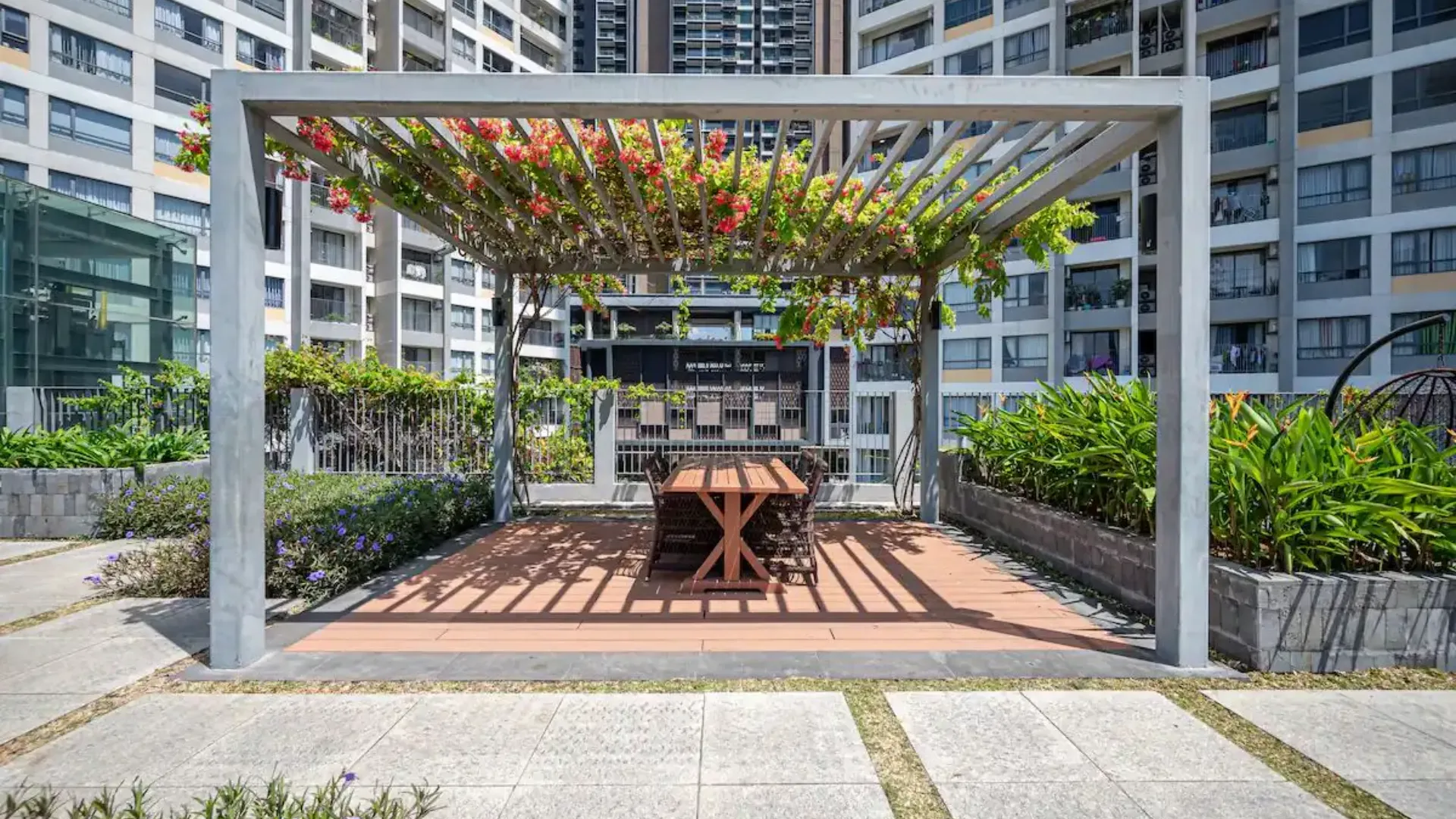 호치민 마스테리 언 푸 - 하이 클래스 리트리트 아파트 디스트릭트 2 5성급 호텔 수영장