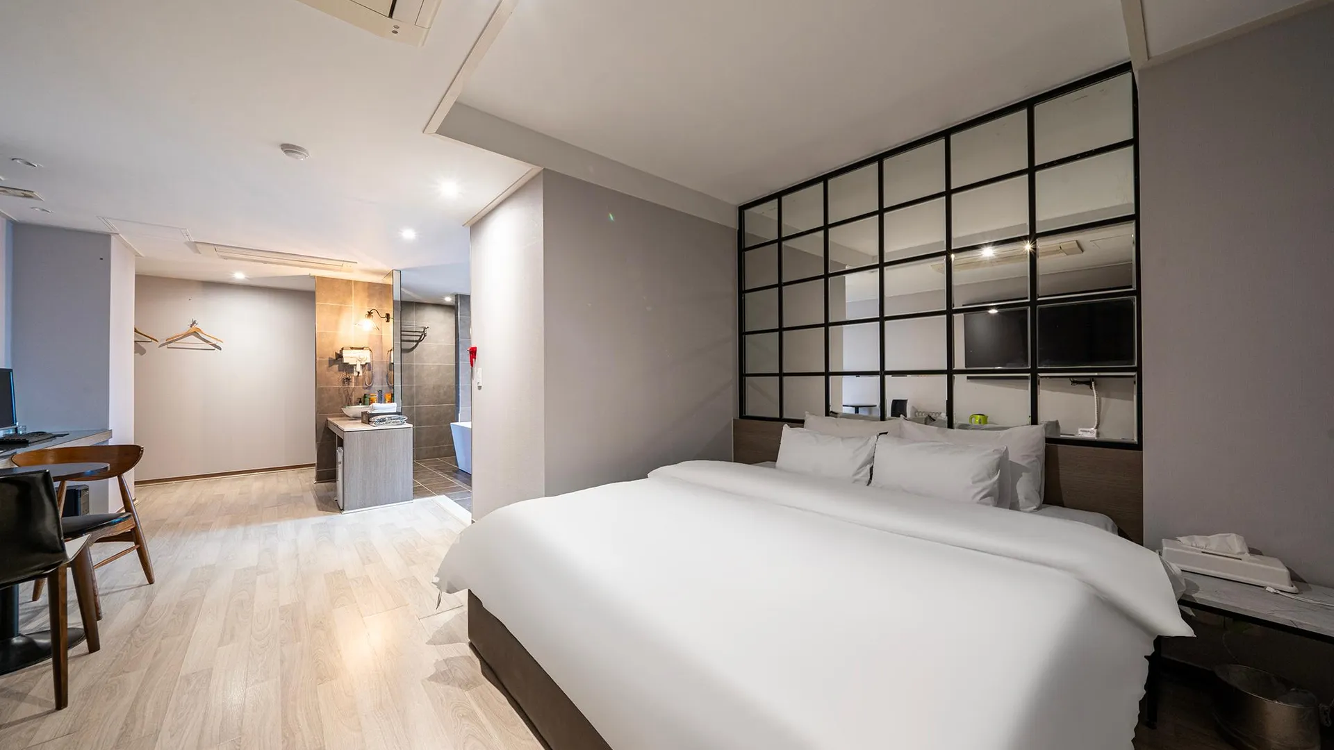 성남 분당 서현 리젠시 호텔 2성급 호텔 스위트룸