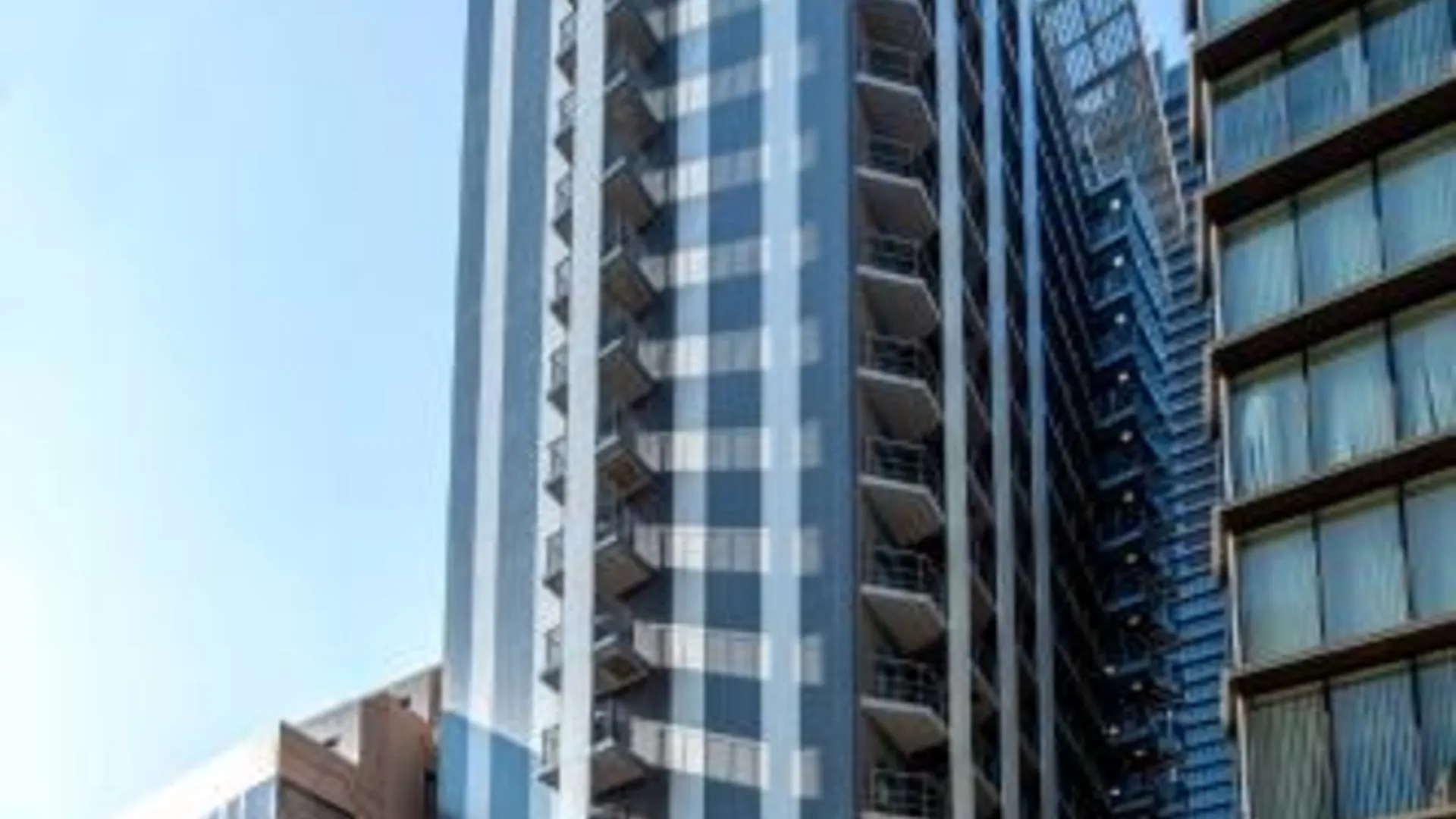 오사카 포 포인츠 플렉스 바이 쉐라톤 오사카 기타하마 3성급 호텔 스위트룸