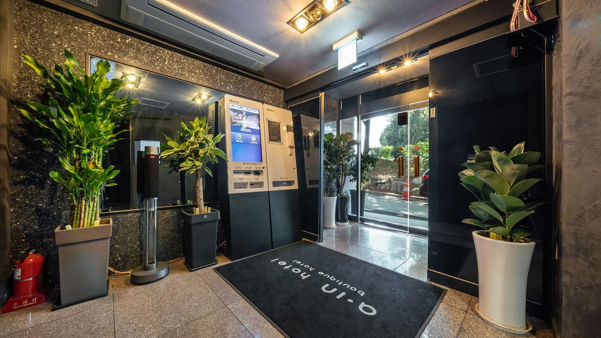 서울 신사 애인(무인)호텔 1성급 호텔 수영장