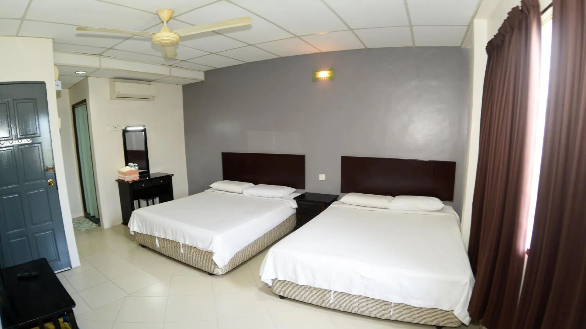 쿠알라 리피스 폴리 스타 호텔 호텔 외관