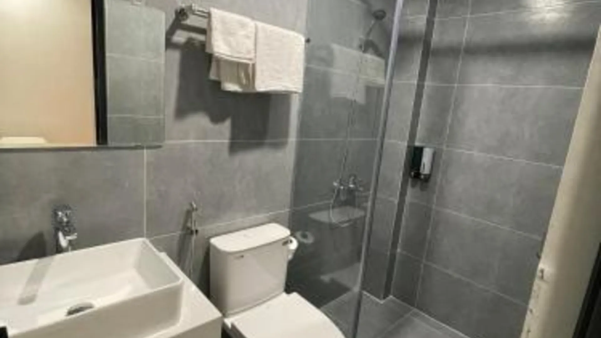 호치민 Michelle Hotel 1성급 호텔 스위트룸