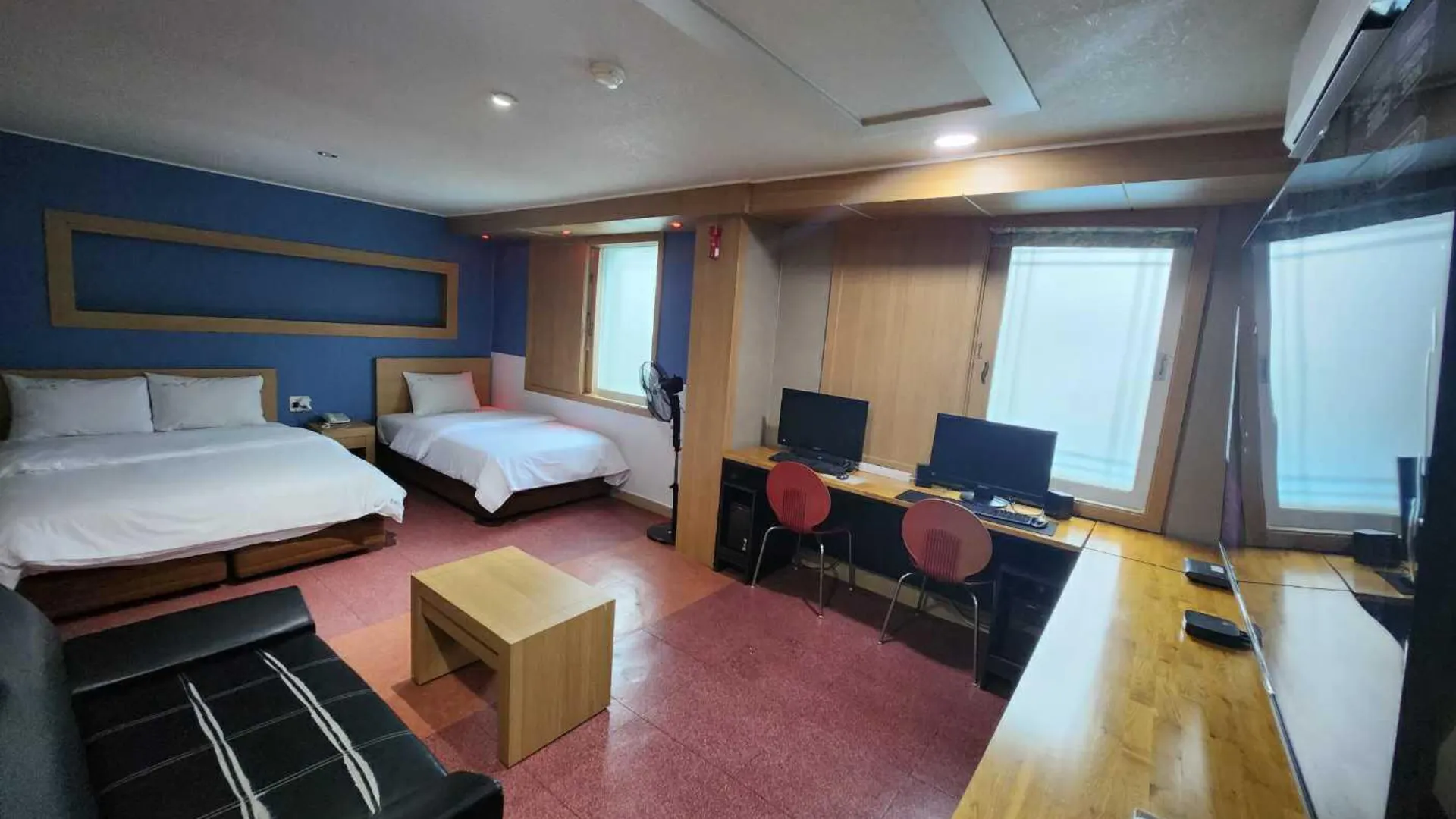 익산 김제 찜 호텔 스위트룸