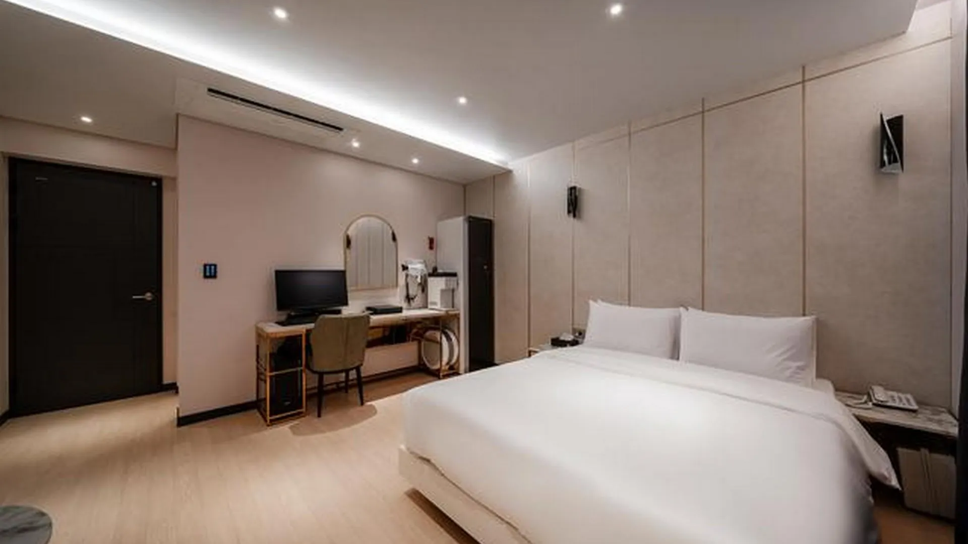 대전 대전 대흥 스테이 오늘 호텔 스위트룸