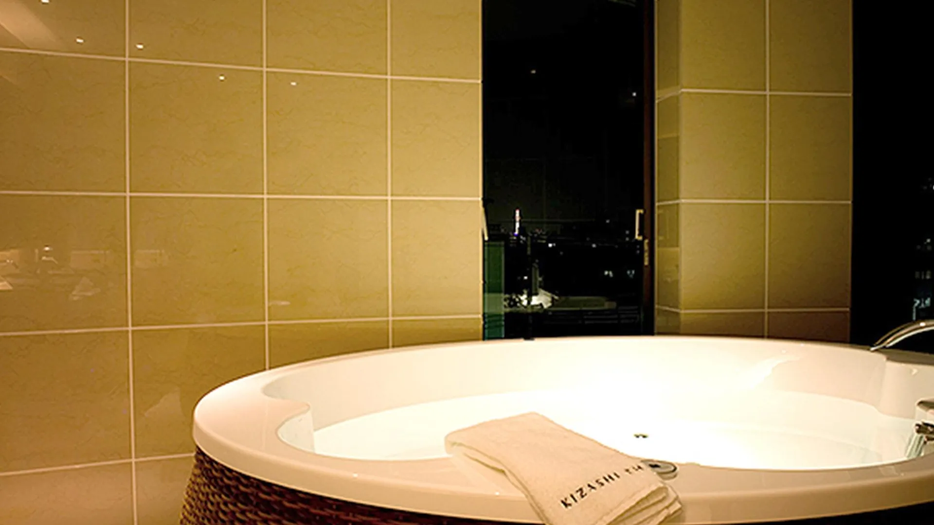 교토 키자시 더 스위트 교토 기온 5성급 호텔 수영장