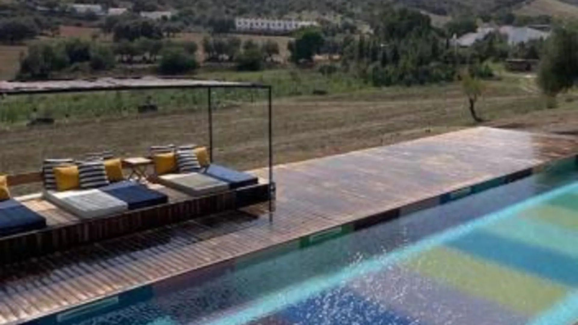 몬사라츠 Viva! Farmhouse 4성급 게스트하우스 로비