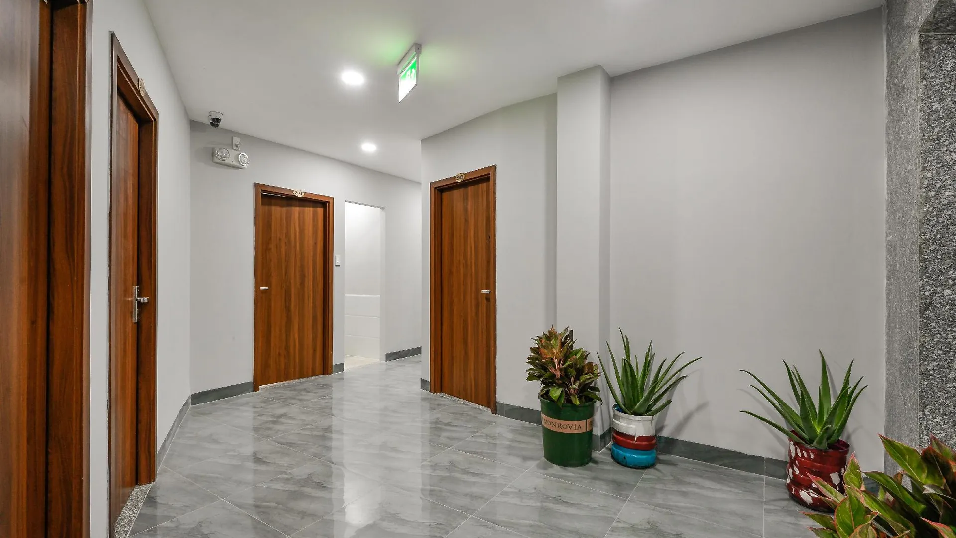 호치민 3군의 스튜디오 아파트먼트 (23m², 프라이빗 욕실 1개) 3성급 싱글룸 전망