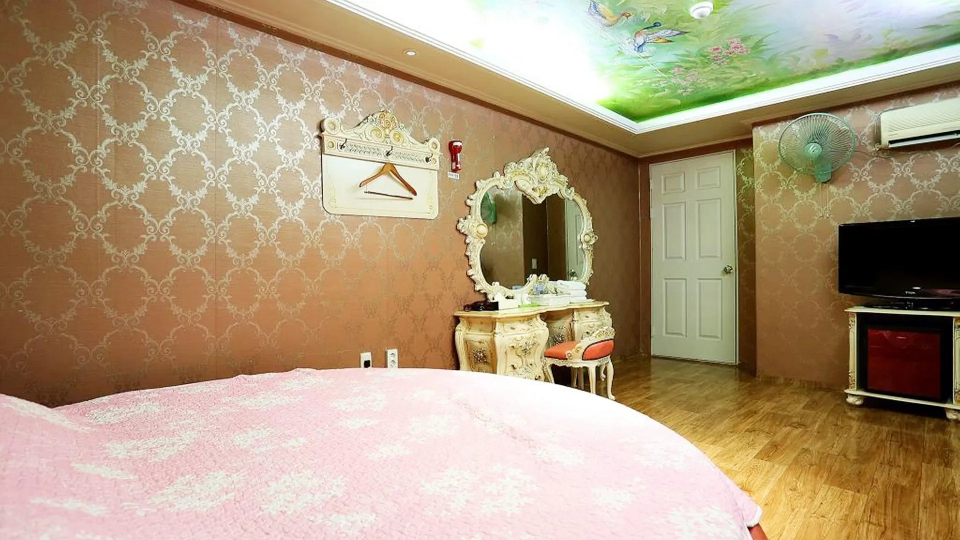 충주 충주 웰파크 2성급 호텔 스위트룸