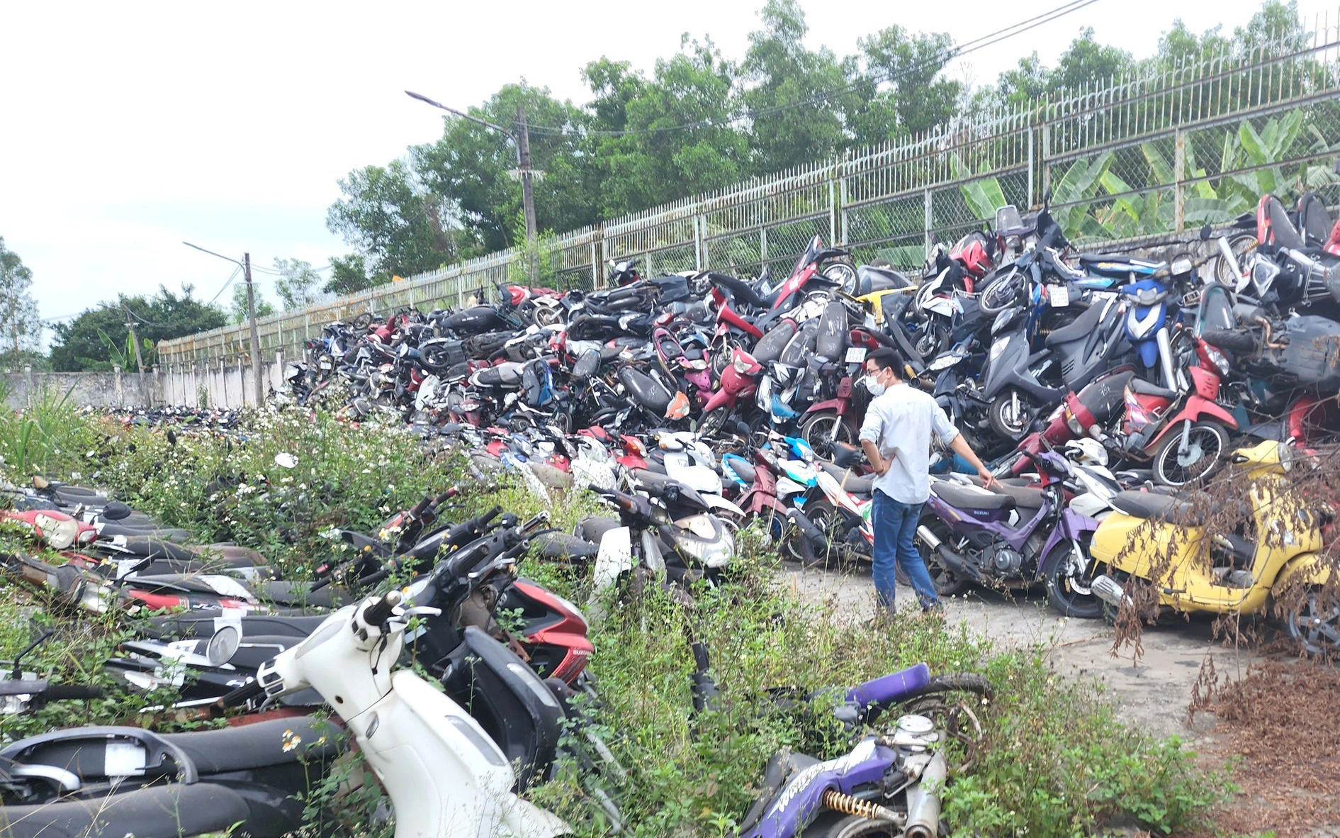 Phí giữ xe tai nạn giao thông tại Hà Nội bao nhiêu