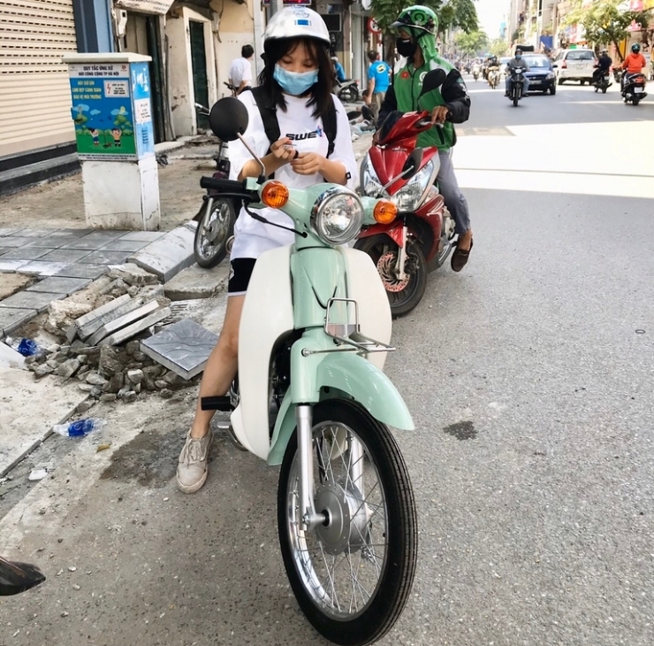 Học sinh cấp 3 có được đi xe máy 50cc hay không?