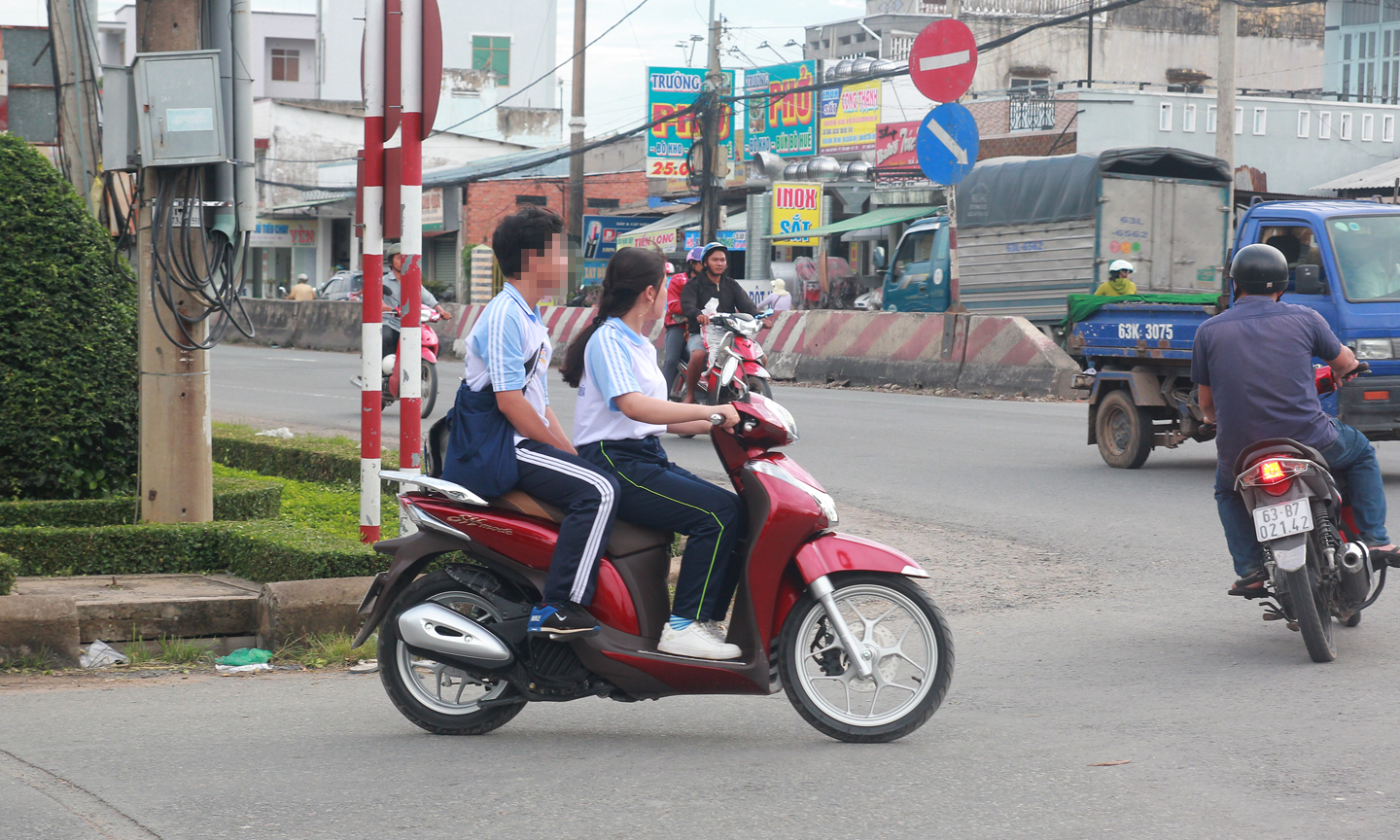 Xử lý thế nào khi trẻ em dưới 14 tuổi gây tai nạn giao thông?